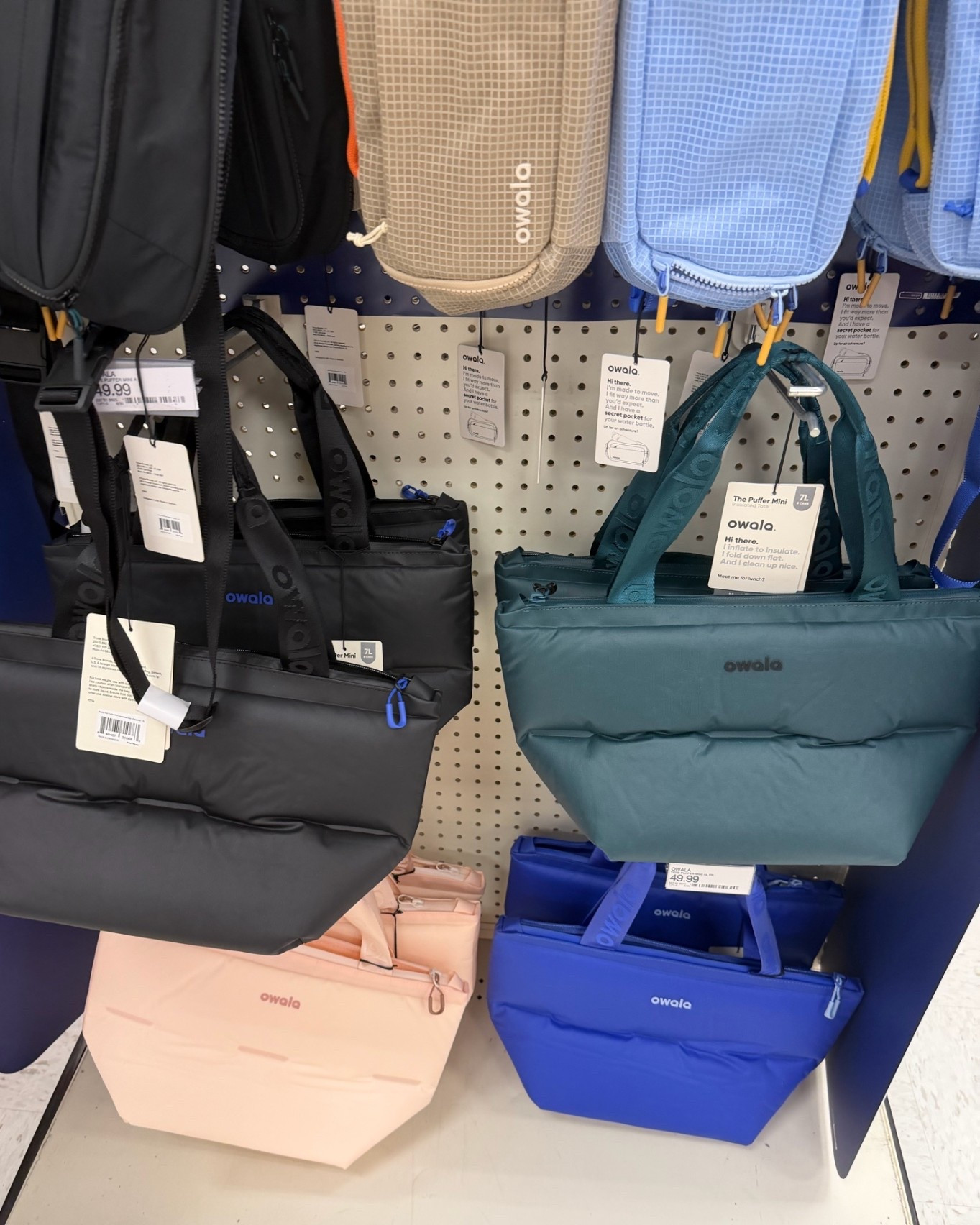 Cute owala cooler/insulated bag for food and drinks ☀️

#LTKActive #LTKHome #LTKfoodie