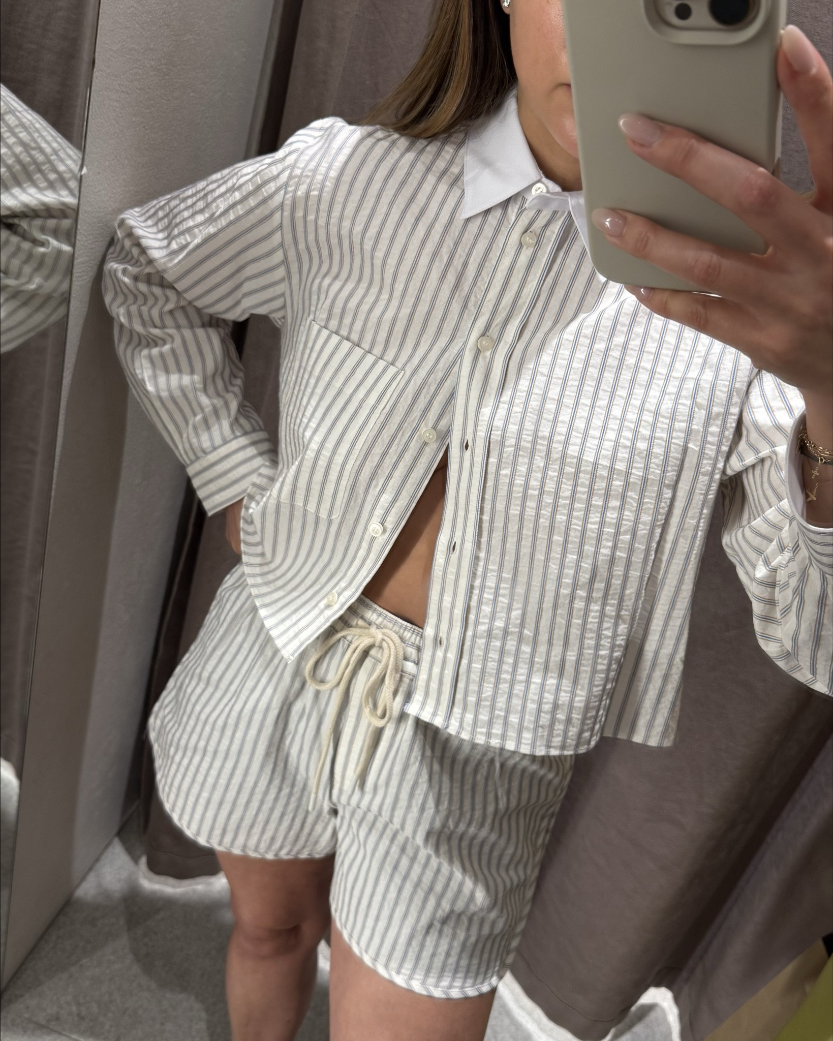 New #Zara spring collection fitting room try-on 

#LTKSeasonal #LTKPetite #LTKFindsUnder100