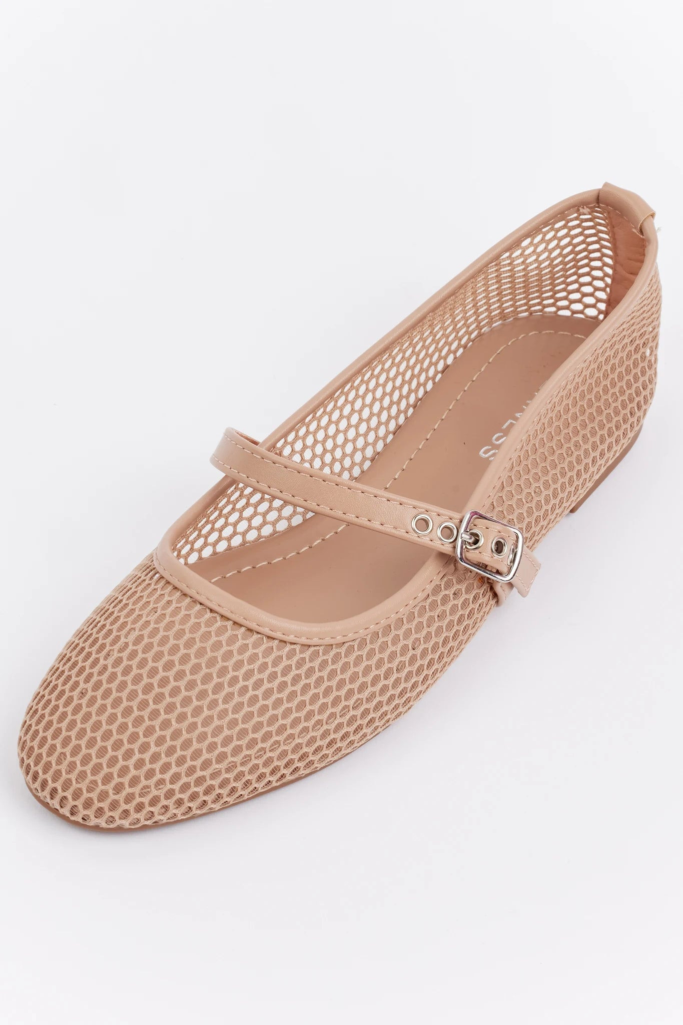 Nikki Flats | Avara