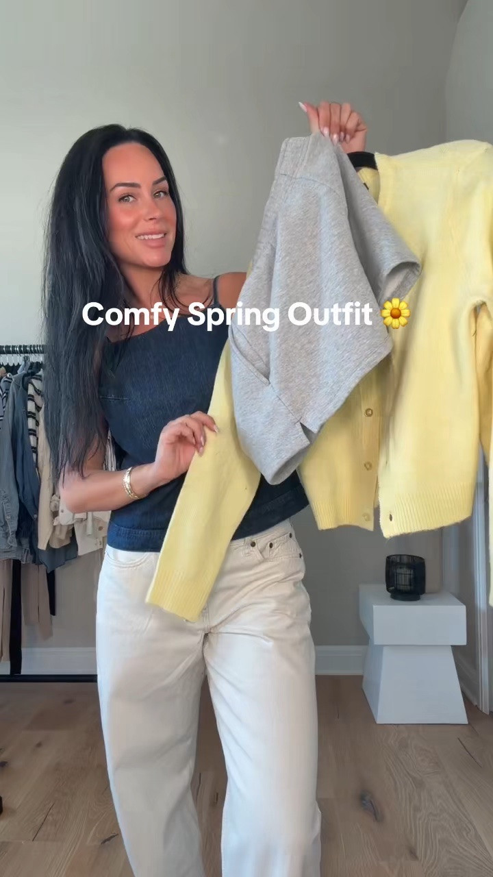 An easy spring outfit you can throw on and still feel cute 🤍🌼 Comfy, casual, and perfect for everyday! Details on my LTK ✨

My sizing 5’7, 145lbs, 32dd
I’m wearing size small tops, size medium short 

#LTKActive #LTKootd #LTKgrwm