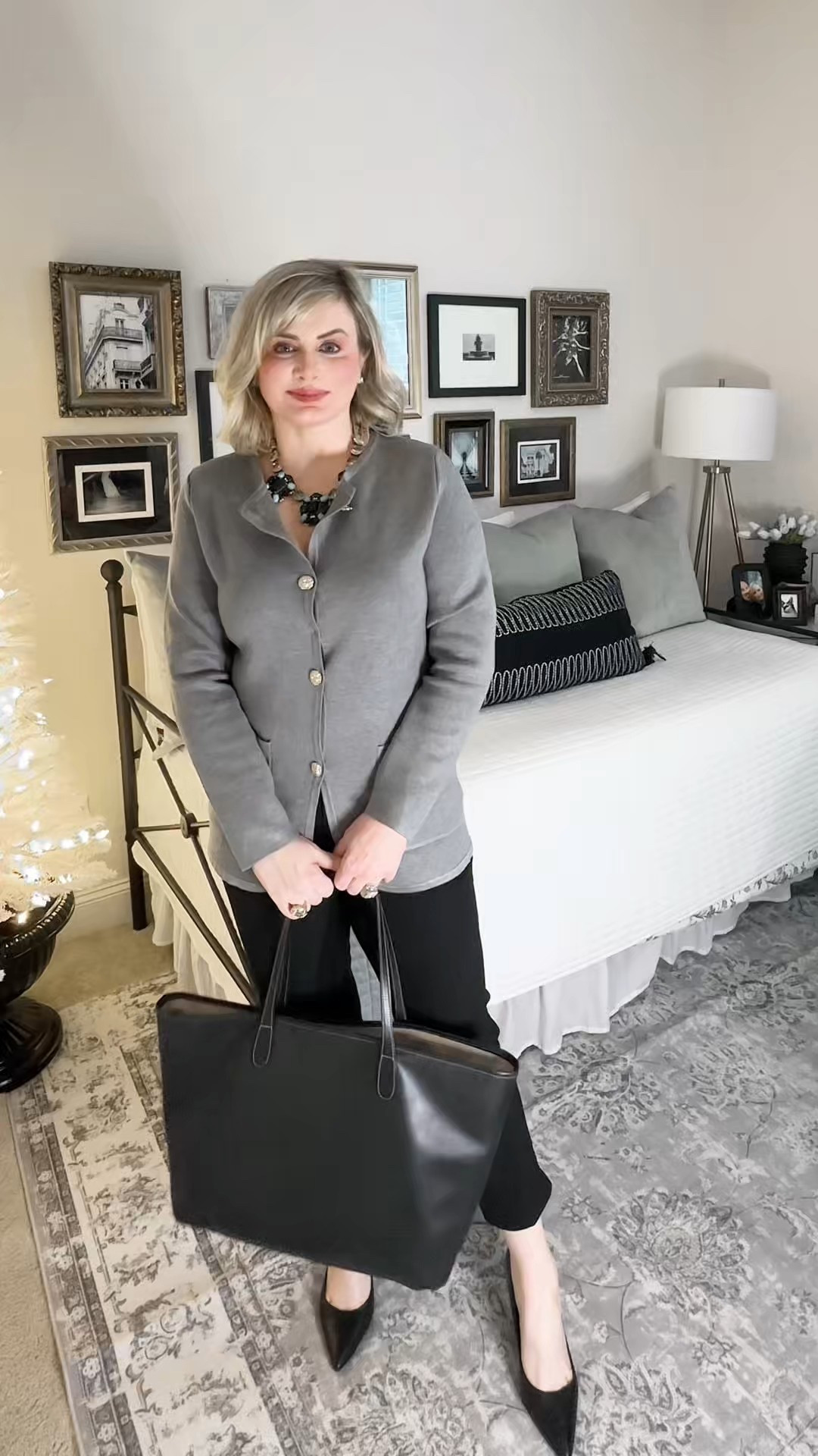 Classic, Chic Office Style 🩶

women’s sweater, cardigan sweater women, tweed cardigan women, gray cardigan, button front cardigan, lightweight cardigan, neutral sweater, classic cardigan, work sweater, office cardigan, casual cardigan, fall sweater women, winter sweater women, versatile sweater, polished casual outfit, wear to work outfit, over 40 fashion

#LTKWorkwear #LTKOver40 #LTKootd