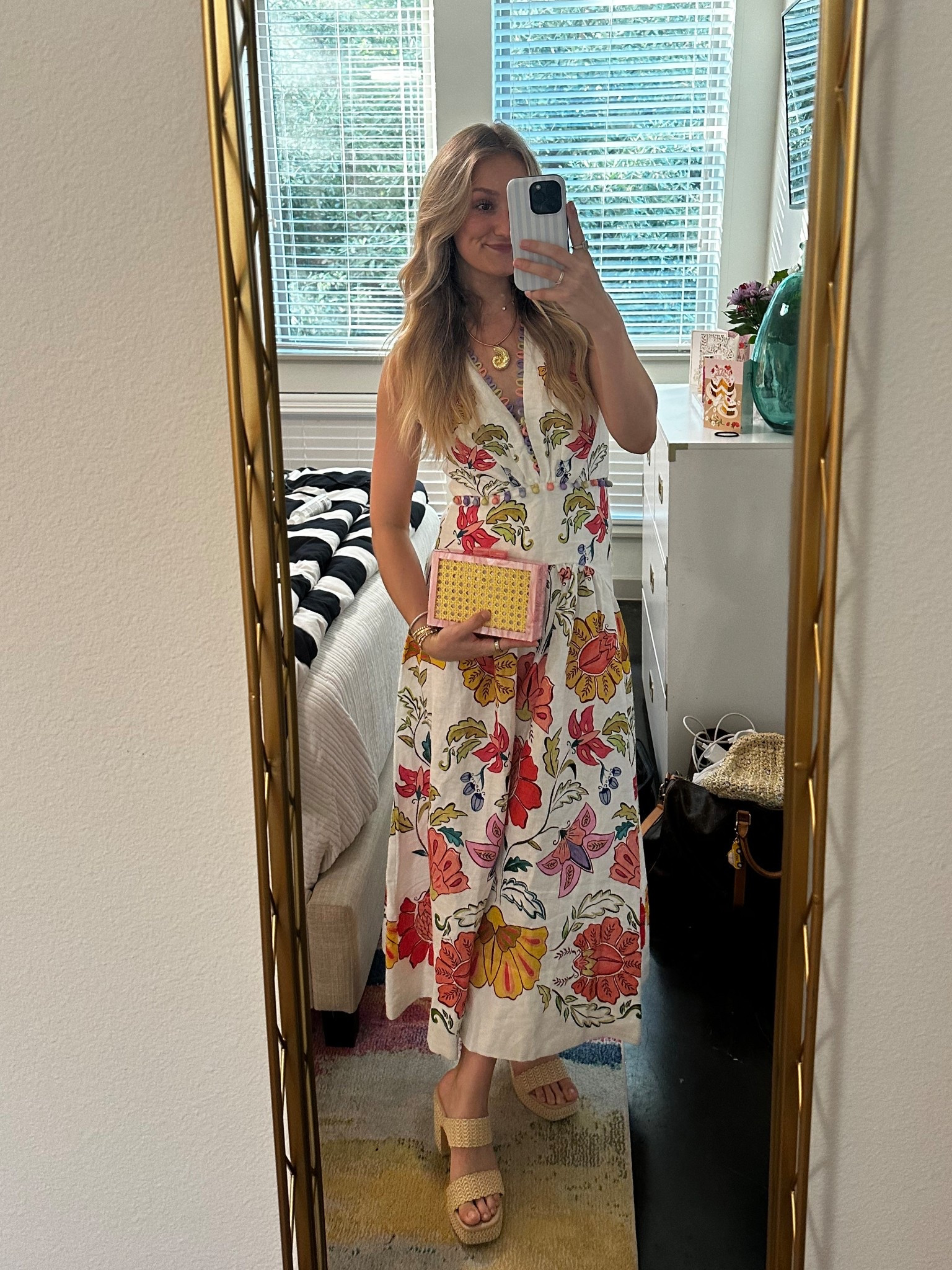 Feeling summery in this dress!! ☀️☀️☀️