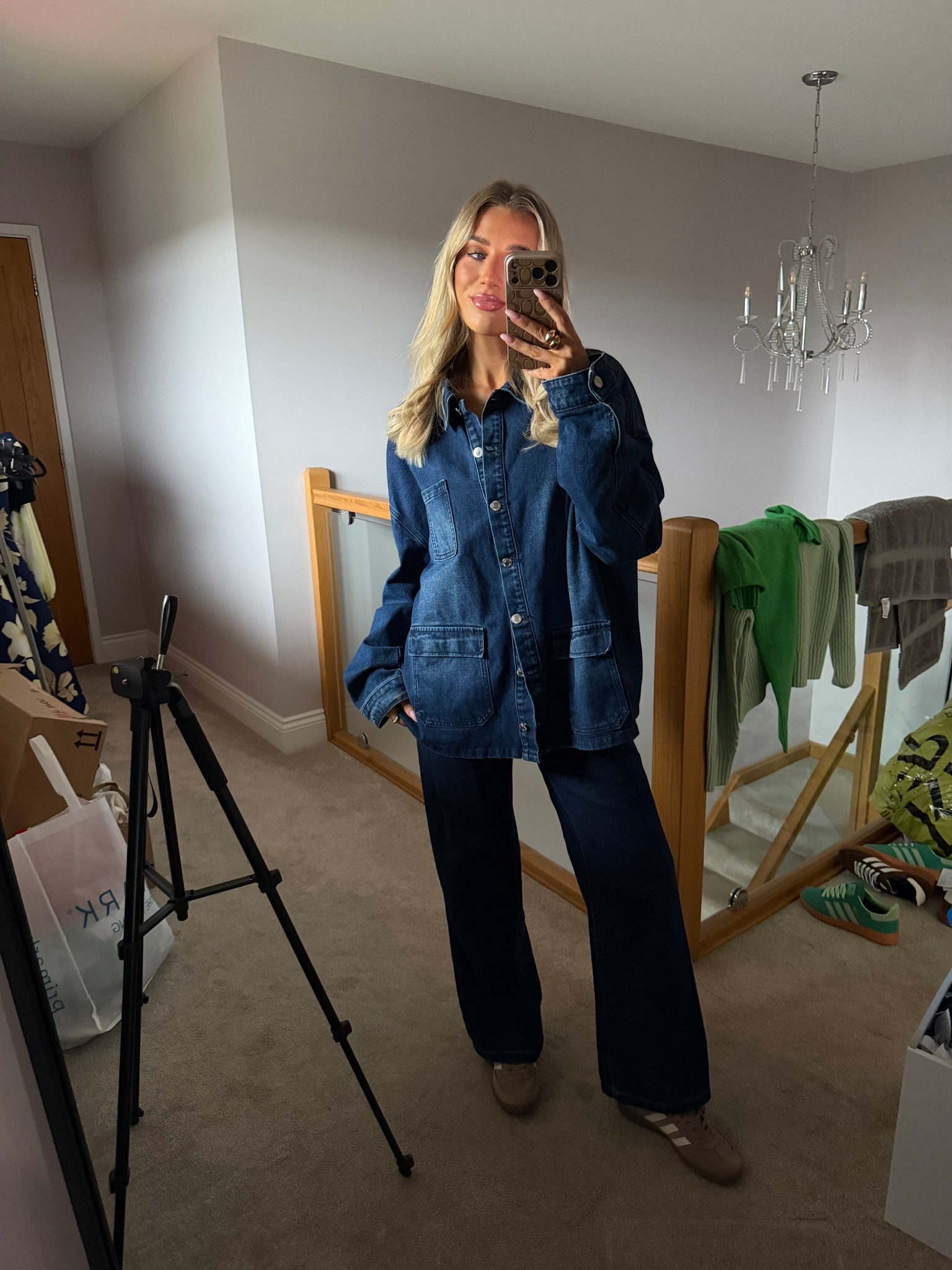 Double denim 👖 

#LTKspring #LTKwinter #LTKjeans