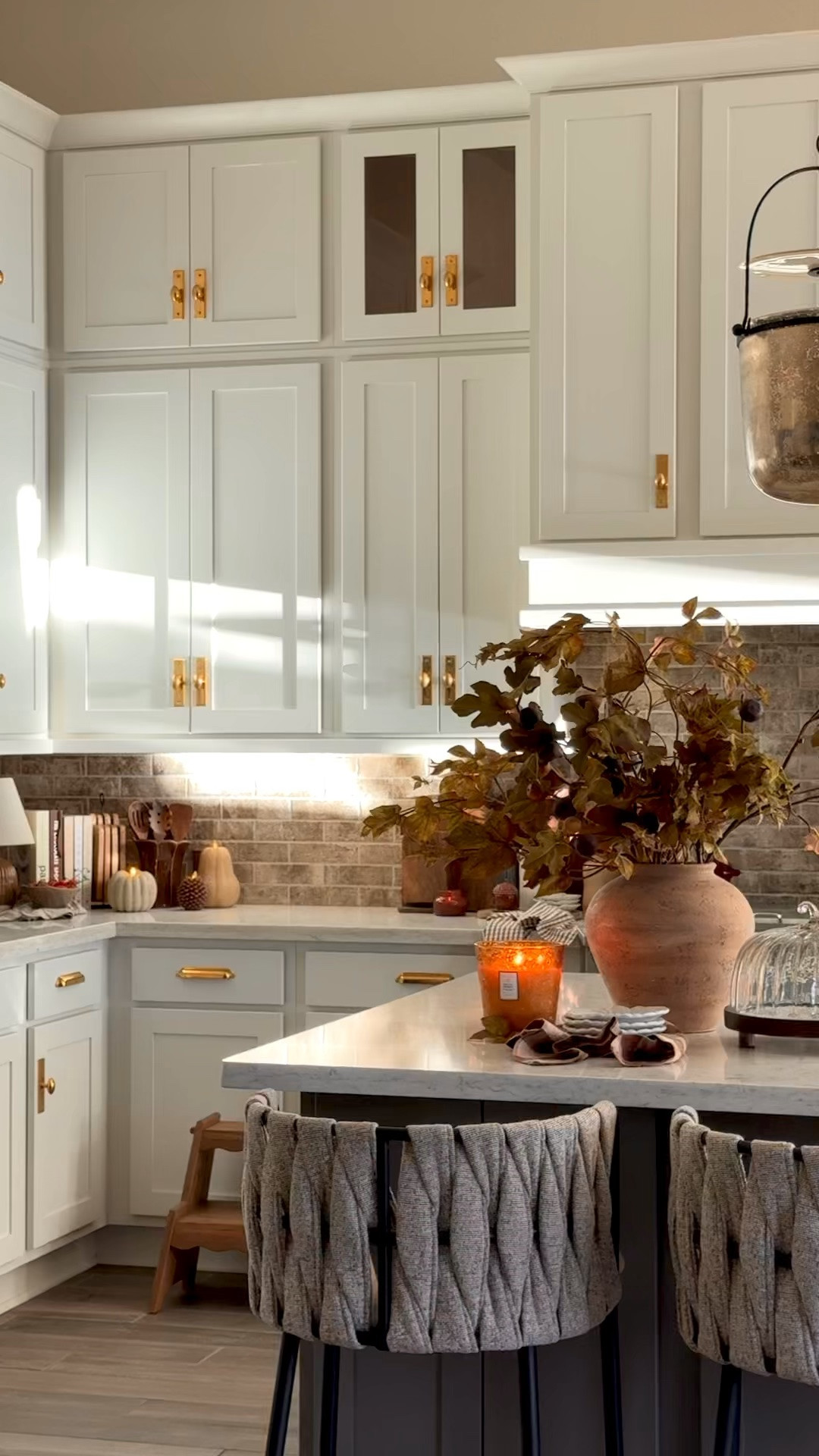 Somedays I can’t believe I get to call this home 🍂🤎 my kitchen was made for fall

#LTKSeasonal #LTKHome #LTKSaleAlert