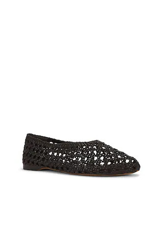 Shira Flat
                    
                    Sam Edelman | Revolve Clothing (Global)