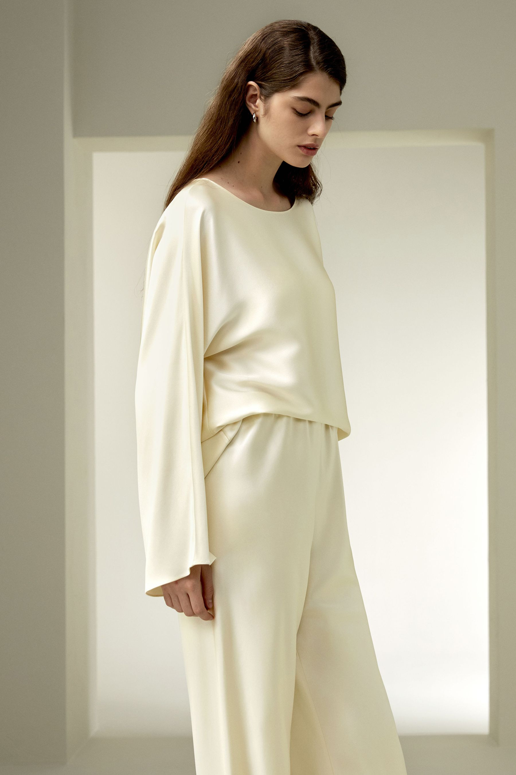 Silk Charmeuse Crewneck blouse | LilySilk