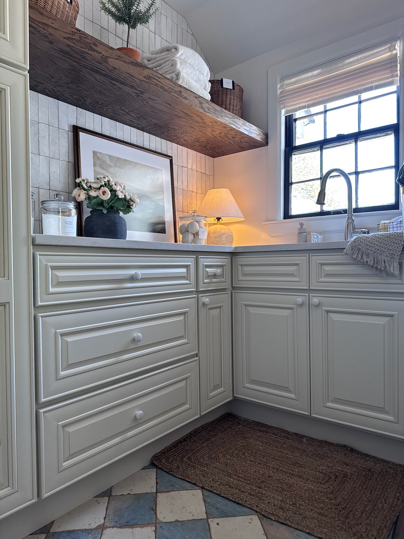 Laundry Room is a work in progress but we're slowly getting there 😍



#LTKHome