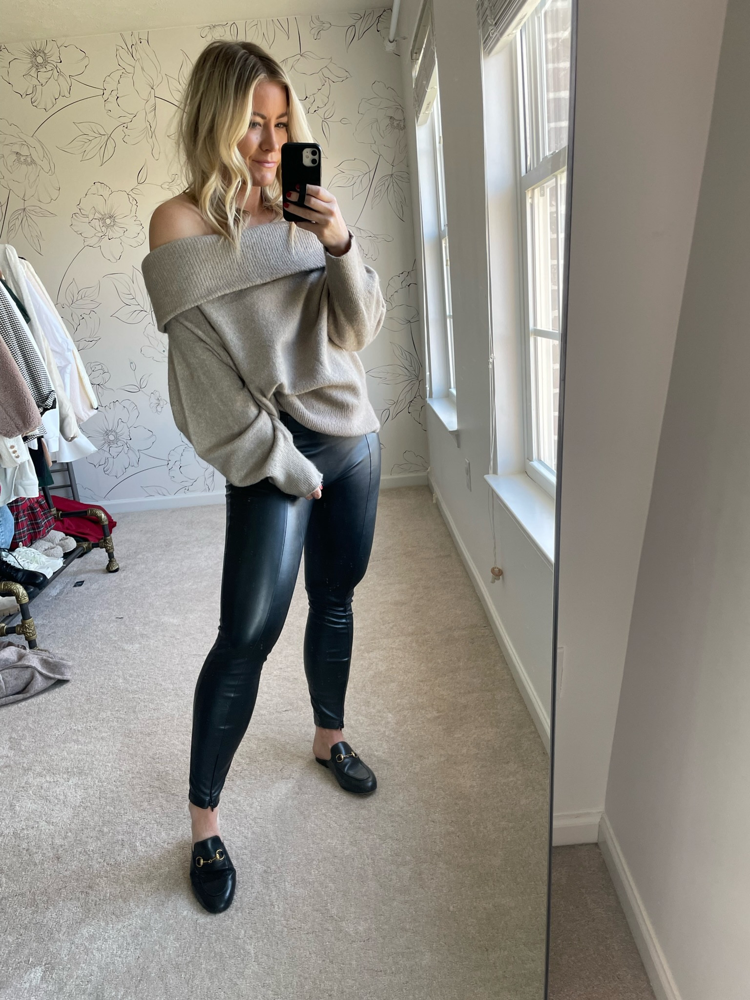 H&M off the shoulder sweater, H&M, winter sweater, sweater weather, fall sweater, cold shoulder, off the shoulder sweater