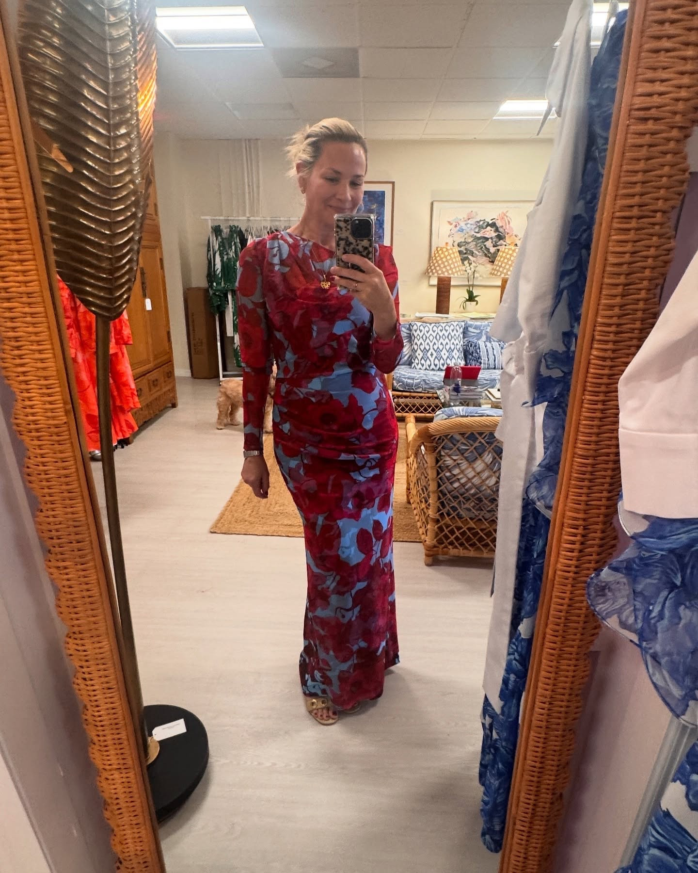 Friday feels in this gorgeous dress from @ala_von_auersperg - new today @labonneviepopup 

#LTKSeasonal #LTKOver40 #LTKStyleTip