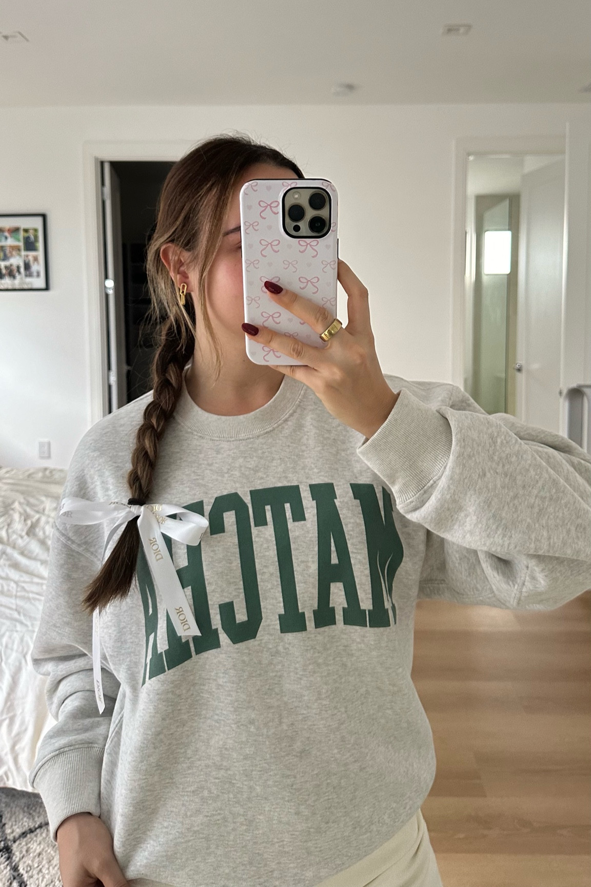 the perfect sweatshirt for the matcha lovers 🍵 

Comfy clothes | loungewear | cozy wear 

#LTKStyleTip #LTKGiftGuide #LTKFindsUnder100