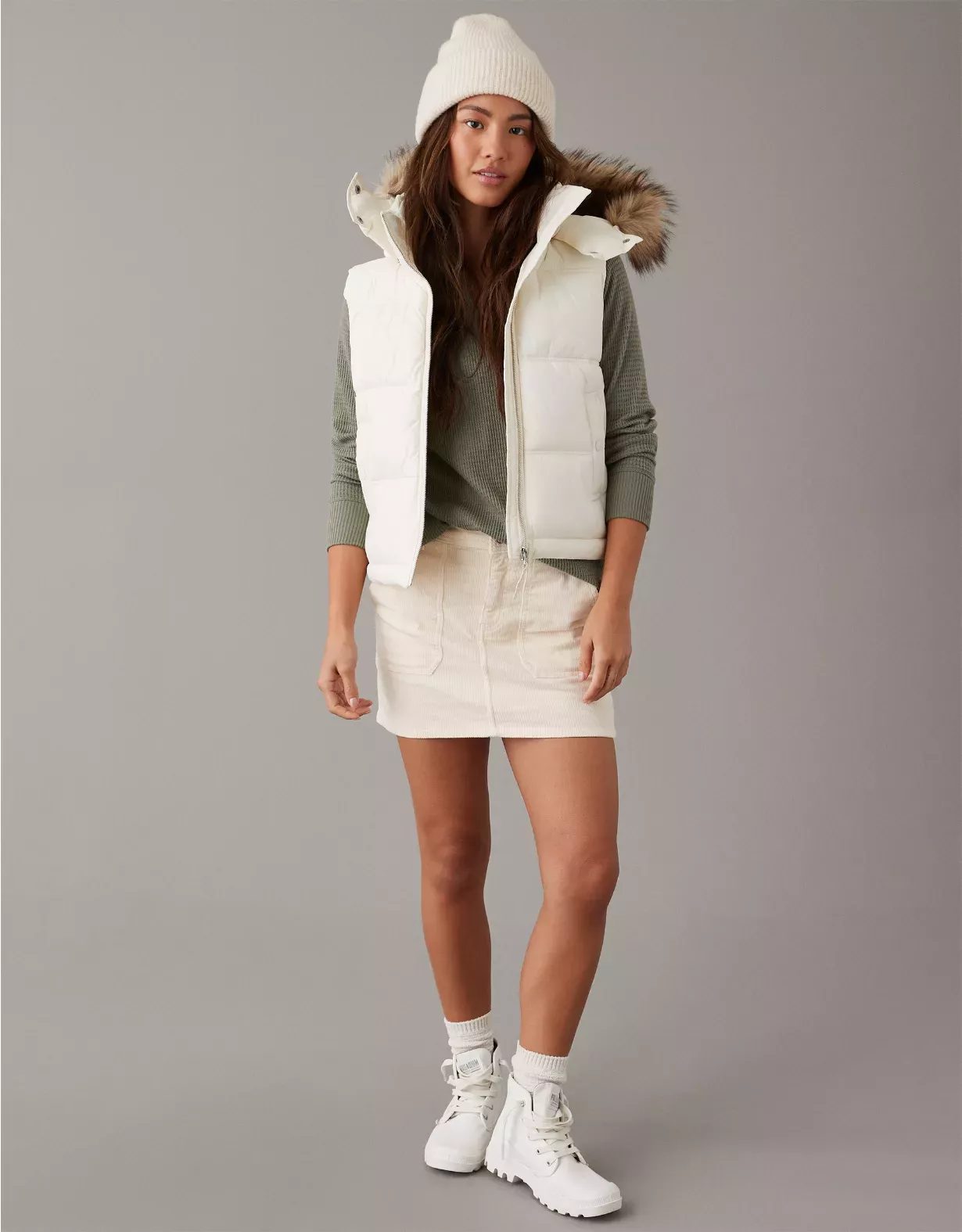 Womens white puffer hot sale vest with fur hood