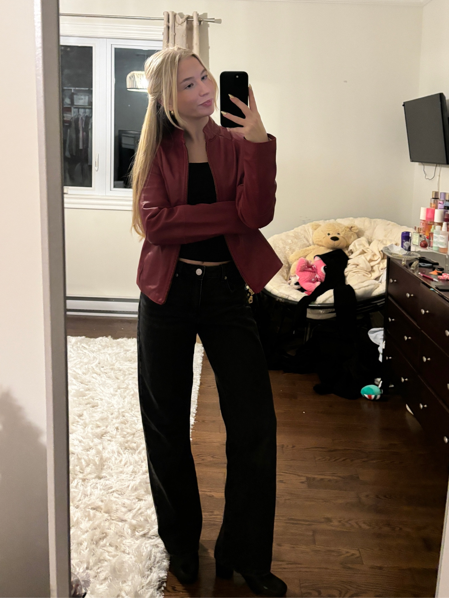 jacket linked is a dupe 🚨🚨

jacket in picture is Wilson but thrifted so the exact style is no longe available! I linked a similar looking one:)

#LTKstyletip #LTKcanada #LTKwinter