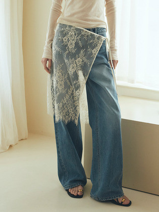SCALLOP LACE WRAP SKIRT_2COLOR (IVORY/BLACK) | (주)더블유컨셉코리아/W Concept(KR)
