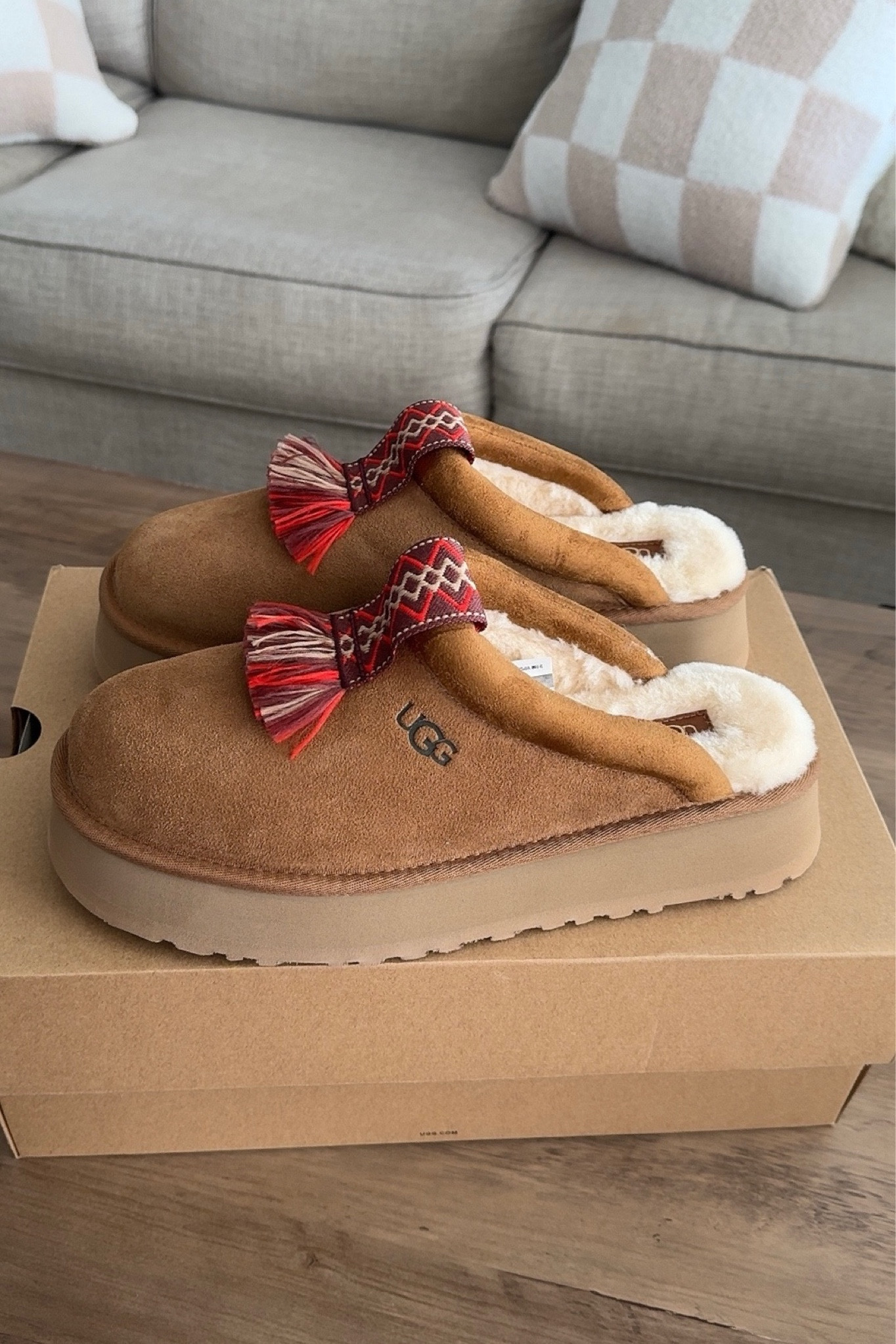 Ugg slippers 

#LTKshoecrush #LTKGiftGuide #LTKSeasonal