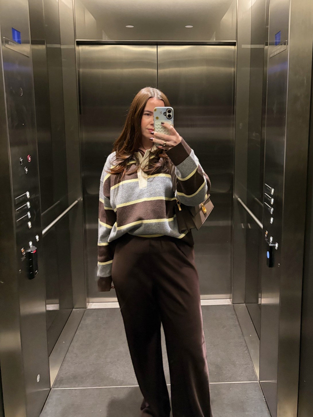 Oroton rugby knit: size XL
Witchery chocolate bias pants: size 12
Oroton chocolate handbag 

#LTKmidsize #LTKworkwear #LTKaustralia