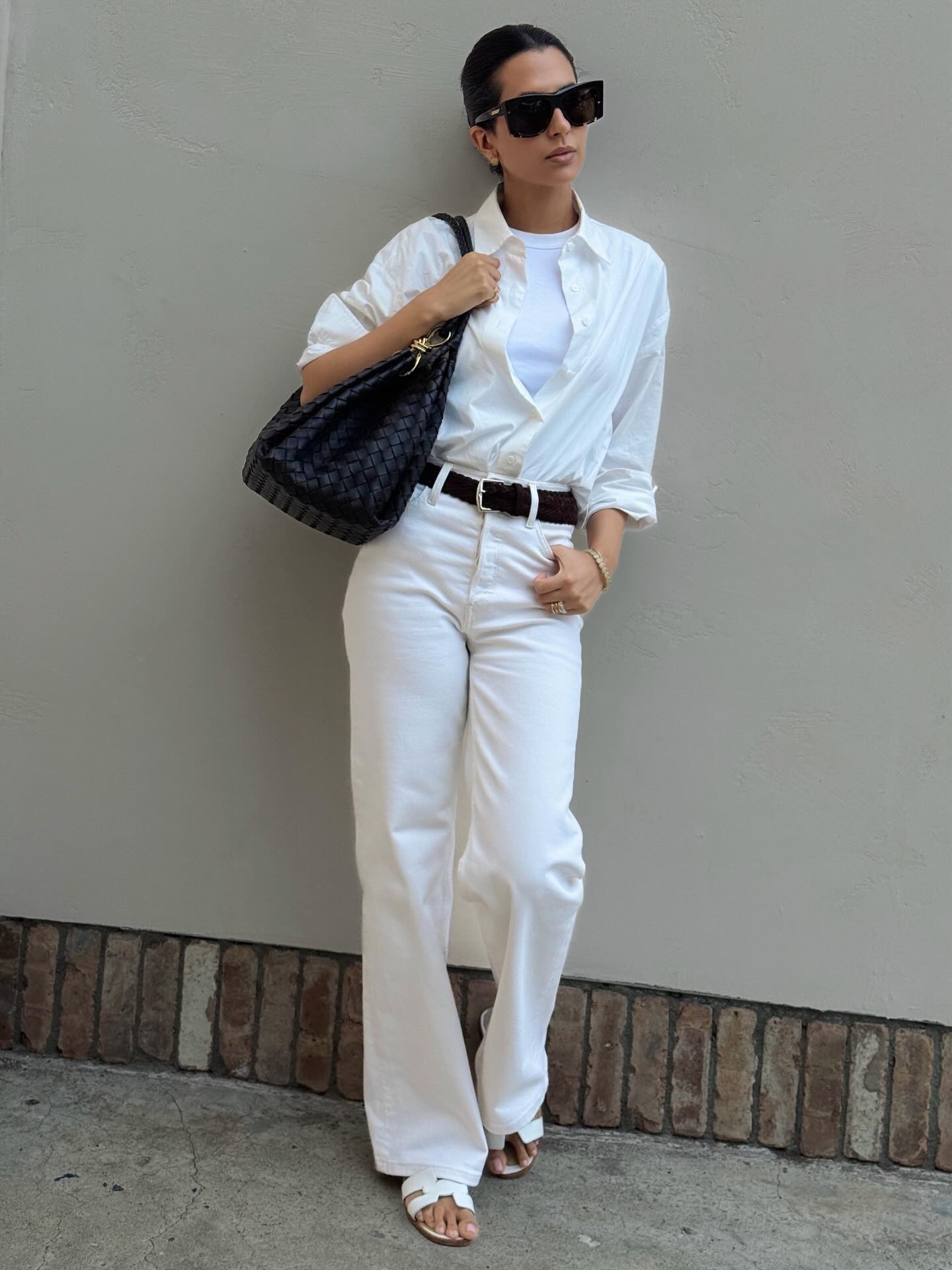 Spring uniform unlocked — white on white with a chocolate brown accent. So simple, yet so good 🤍🤎