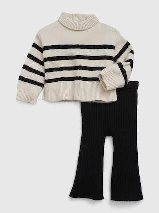 Baby 24/7 Split-Hem Sweater Outfit Set | Gap (US)
