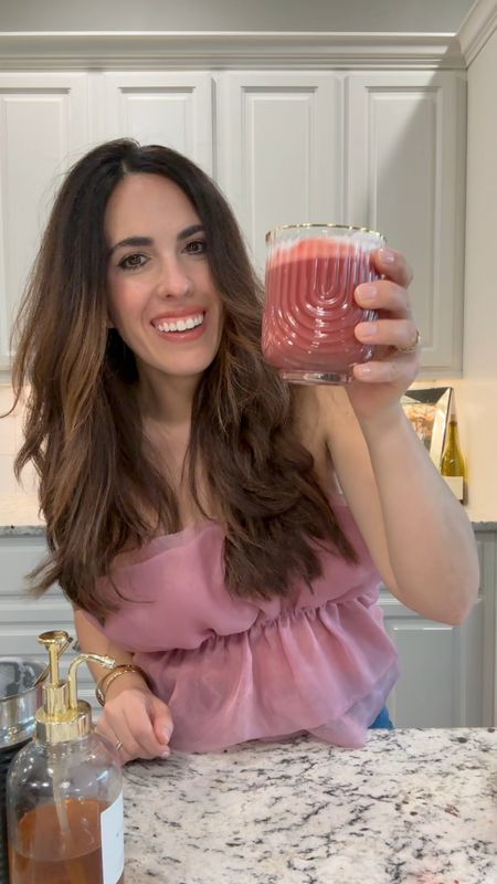 Come make a delicious red velvet latte with me! Coffee lovers unite! 🌹💋

#LTKhome #LTKVideo