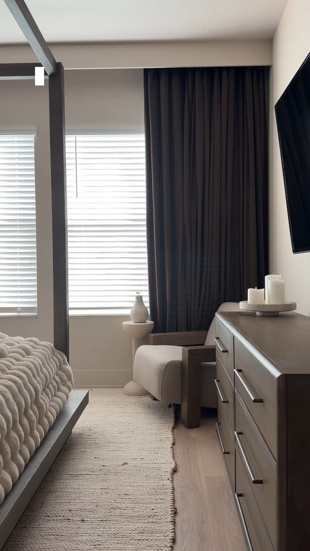 Wayfair has everything you need to create the perfect sleep sanctuary! These blackout curtains (color: Java) are incredible and make my guest bedroom feel like a luxury hotel. I love being able to shut the light out at any time of day and get cozy. I just recently found this diffuser and it adds such a peaceful ambience to the room. This is easily my favorite room in the house now, it’s just so relaxing. 😍 

Guest bedroom inspo, cozy bedroom ideas, brown curtains 


#ad #newyearnewyou #wayfair #wayfairpartner @wayfair 

#LTKHome #LTKFindsUnder100