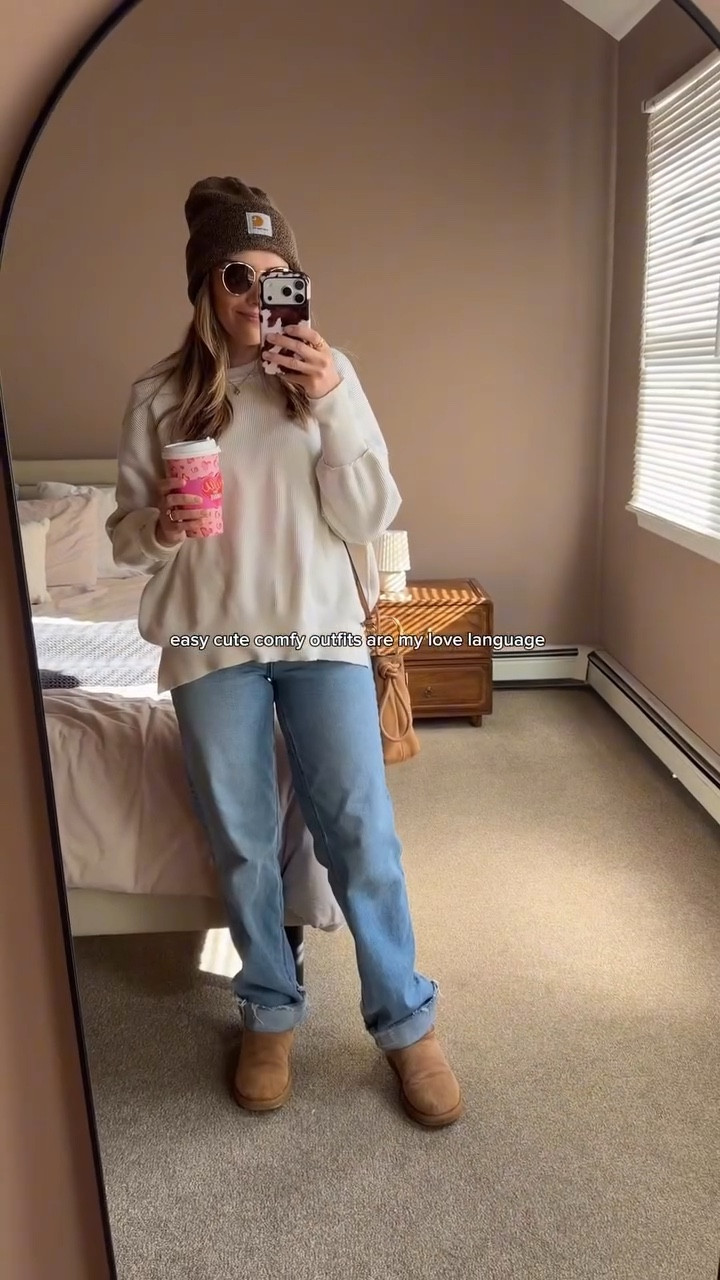 Love this Amazon sweater so much I have it in two colors and wear on repeat 💕 

Comment SHOP for links or follow along for inspo 

#easyoutfit #comfyoutfit #simpleoutfit