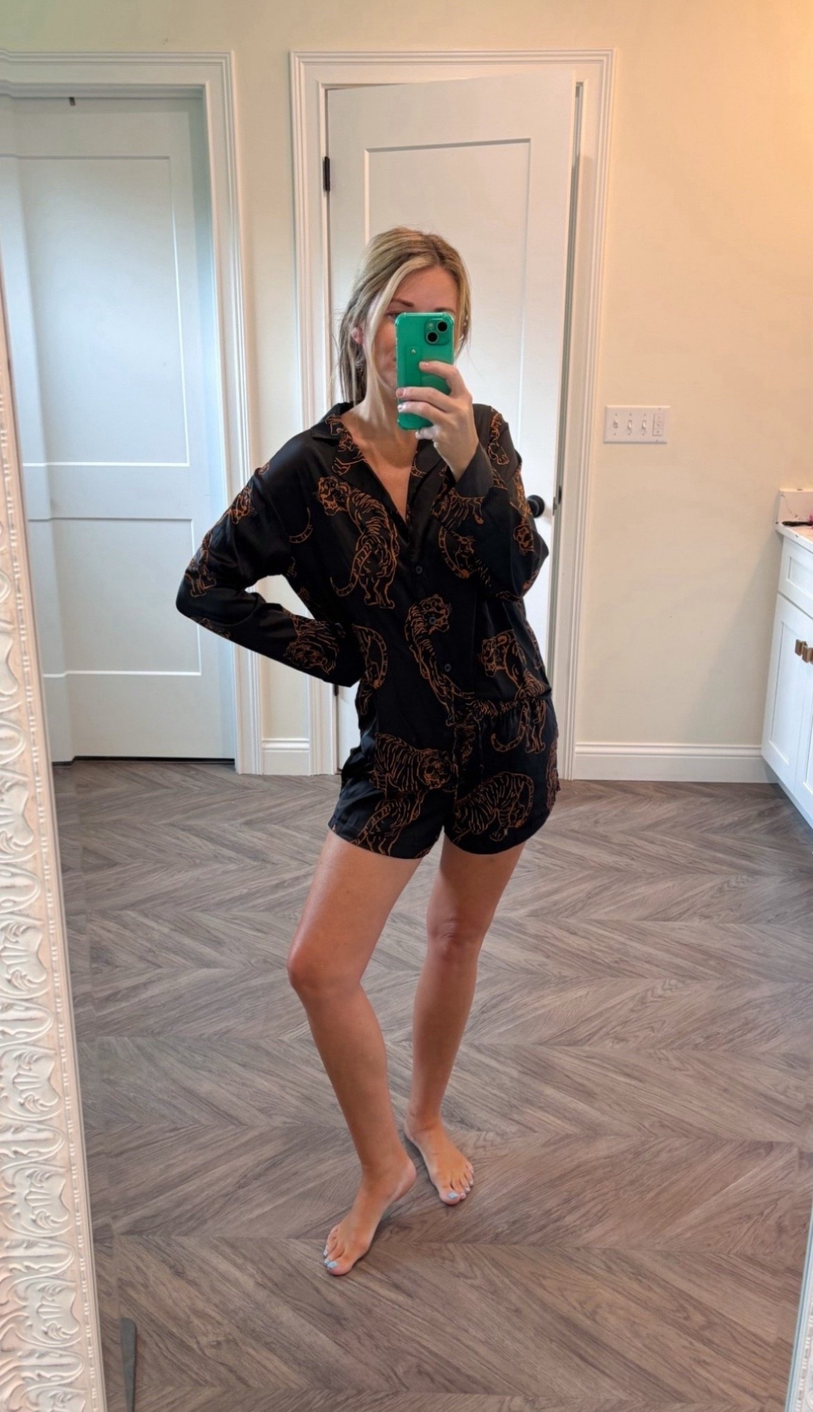 Target

ON SALE FOR $25! Perfect for GAME DEY!

Target. Bengals. Who Dey. Joe Burrow. Game day. Football. Pajamas.

#LTKStyleTip #LTKSaleAlert #LTKFindsUnder50