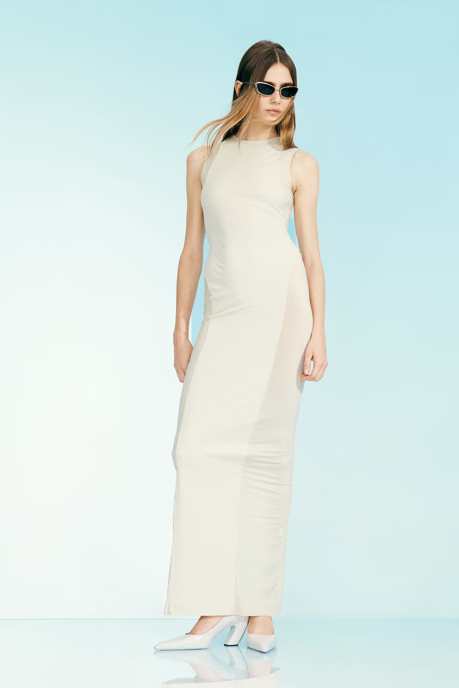 H&M Studio S/S 2025Sheer-section bodycon dress£74.99Light beigeSizeXSSMLXLXXLSelect sizeNew Arri... | H&M (UK, MY, IN, SG, PH, TW, HK)