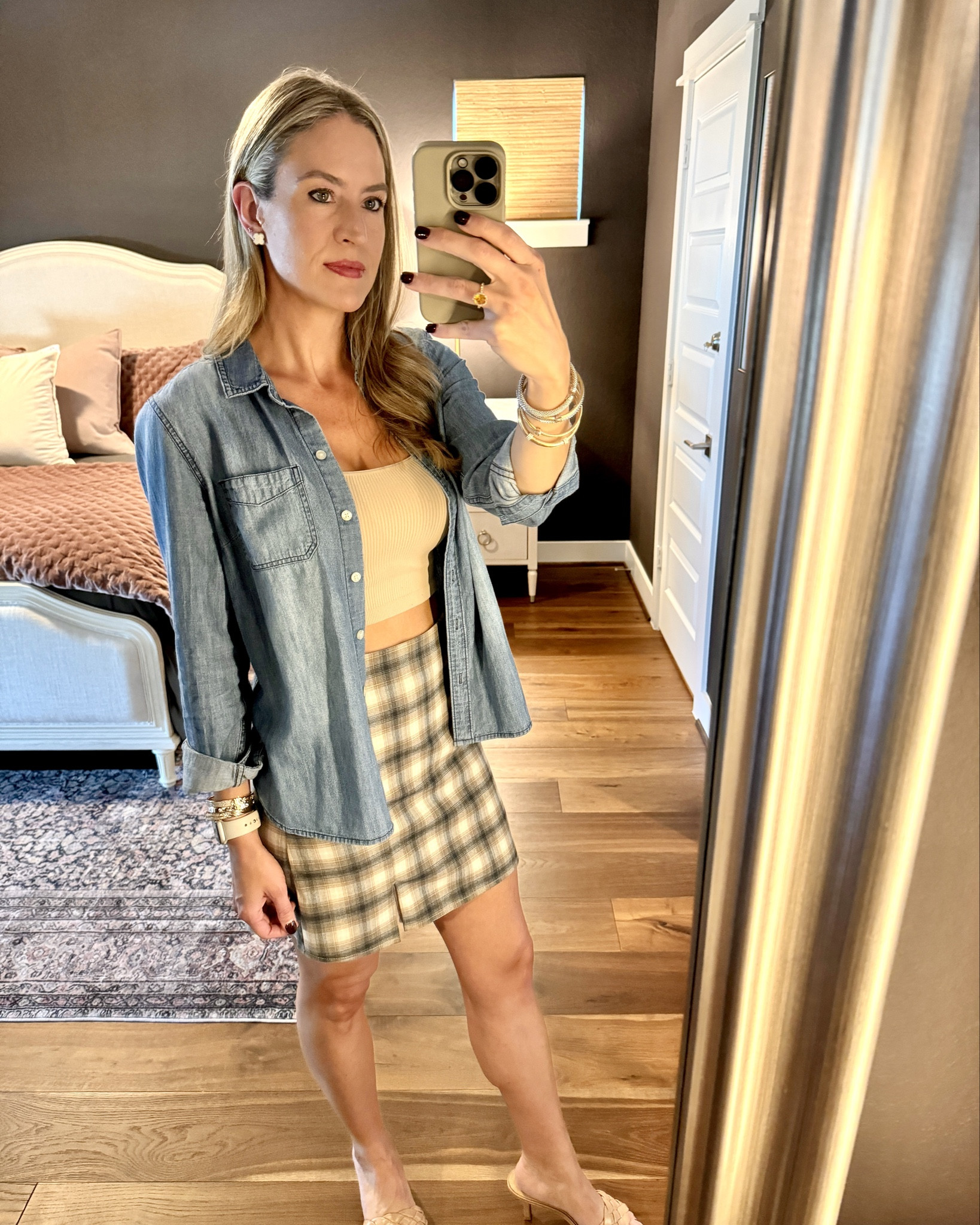 Fall outfit 🍂

It’s still very warm where I live so this was a perfect option to feel fall-ish and not get overheated. 

Plaid skirt
Mini skirt
Chambray shirt 
Brunch outfit
Dinner outfit 

#LTKOver40 #LTKSeasonal #LTKSaleAlert