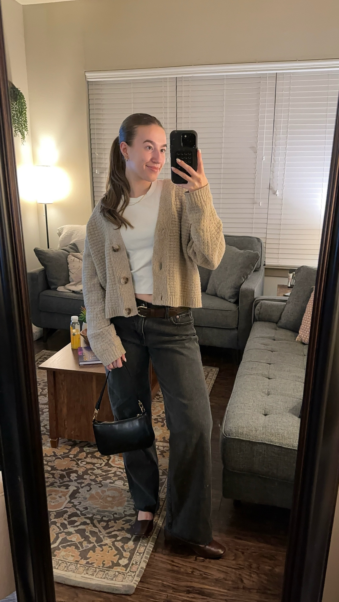 thanksgiving/holiday outfit inspo!

cardigan: medium
top: small
jeans: 27
shoes: 7.5

#LTKGiftGuide #LTKHoliday #LTKSeasonal