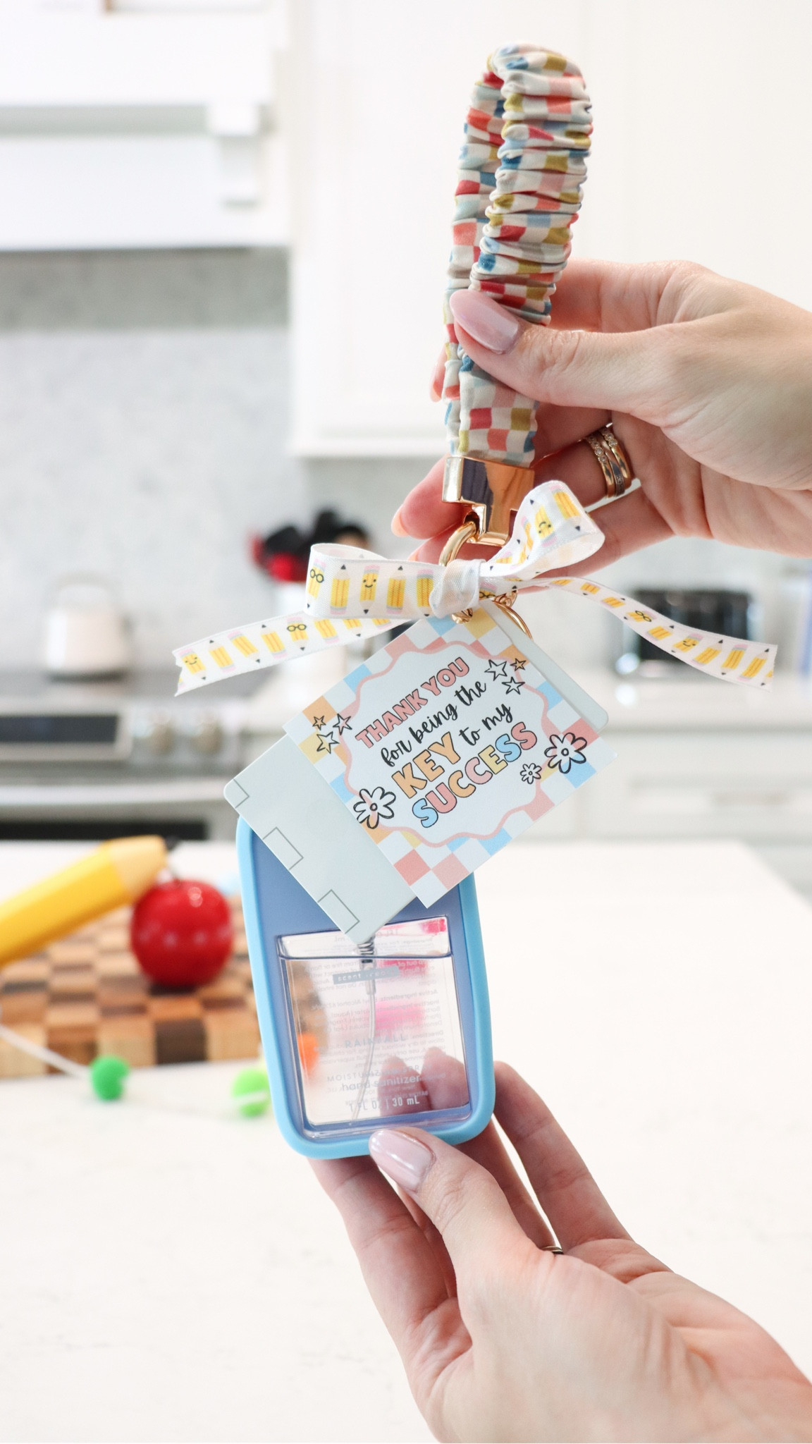 ✏️✨ Stop stressing about a last minute teacher appreciation gift - this cute one will arrive before the end of the week!

🙌🏻 COMMENT “shop” for the links.


I threw together the easiest teacher gift idea and it turned out so cute— a key fob🔑, hand sanitizer with a holder, a gift card (because we always need coffee ☕️), and a printable tag to tie it all together.
quick 💕or save this for an end of year teacher gift because you will need one again.

 + send to a mom who forgot teacher appreciation week too 😂

#teacherappreciationgift #teachergiftideas #lastminutegift #teachergifts #endofyearteachergift #momlifehacks #easygiftideas #teacherappreciationweek #giftideasformoms

#LTKstorytime #LTKKids #LTKmomlife