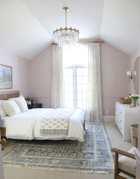 Pretty in Pink little girls bedroom. All the sources from Abi’s new bedroom refresh. Bedroom refresh, little girls bedroom

#LTKFind #LTKhome #LTKstyletip