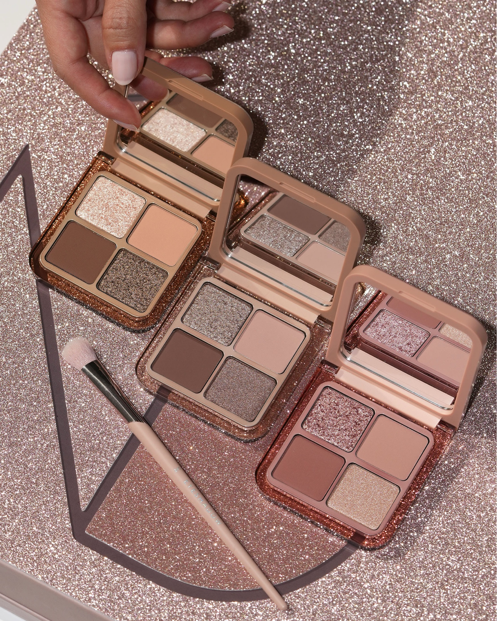 Natasha Denona newness just dropped! She launched three eyeshadow quads with the perfect mix of mattes and sparkles to add a little glam to your everyday eye look. Mattes are buttery soft, shimmers are smooth and sparkles are very glitzy. 

Nude is neutral mix with a pale champagne shimmer, soft matte tan, sparkling warm taupe and matte warm brown

Cool has a shimmery silvery champagne sparkle, mauve pink matte, shimmery taupe, soft cool brown

Rosy (my favorite) has a rose sparkle, matte mauve, shimmery soft pale gold and a warm rosy matte brown

Swipe through for swatches! Which one is your favorite?

#LTKBeauty