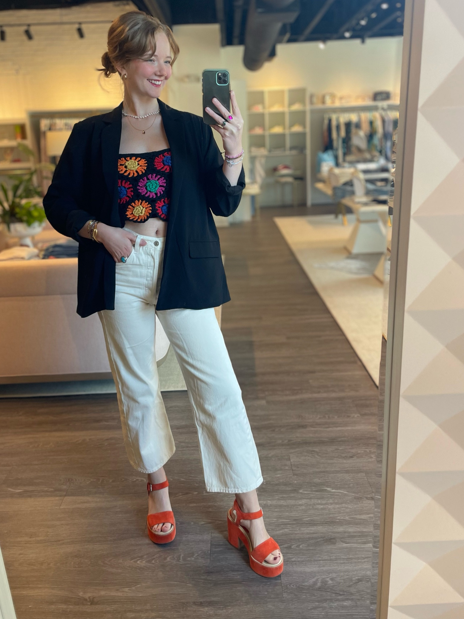 it’s business if a blazer is involved 😉

#LTKSeasonal #LTKWorkwear #LTKStyleTip