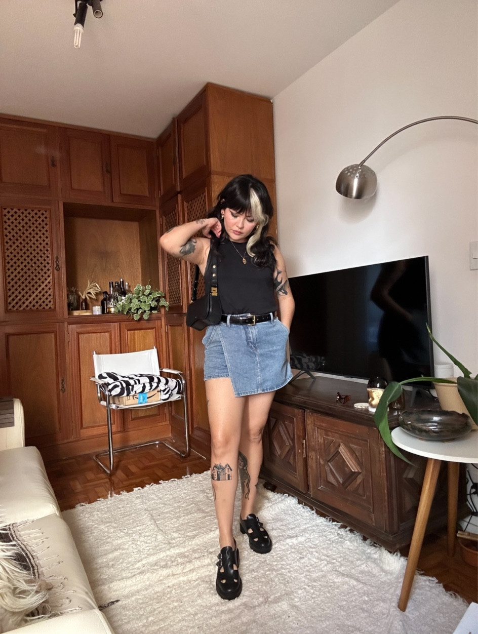 o short-saia mais cobiçado é da shein e meu tamanho é o M (XL)

#LTKbrasil