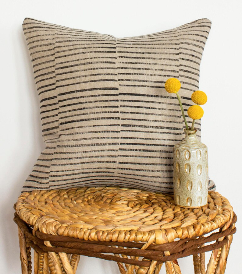 18 X 18 Hand Block Printed Steppe Pillow - Etsy | Etsy (US)