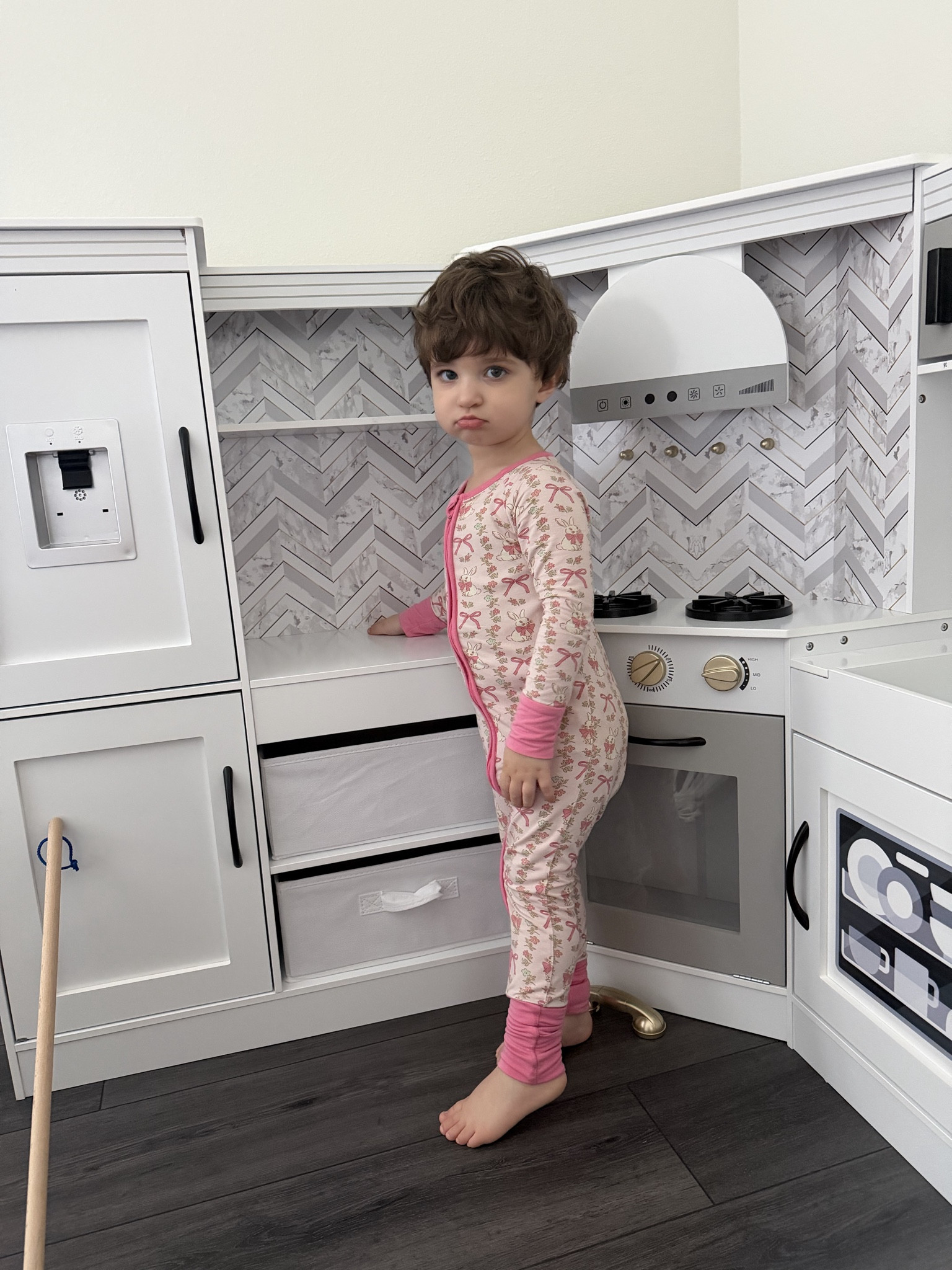 Kitchen set 

#LTKBaby #LTKmomlife #LTKstorytime