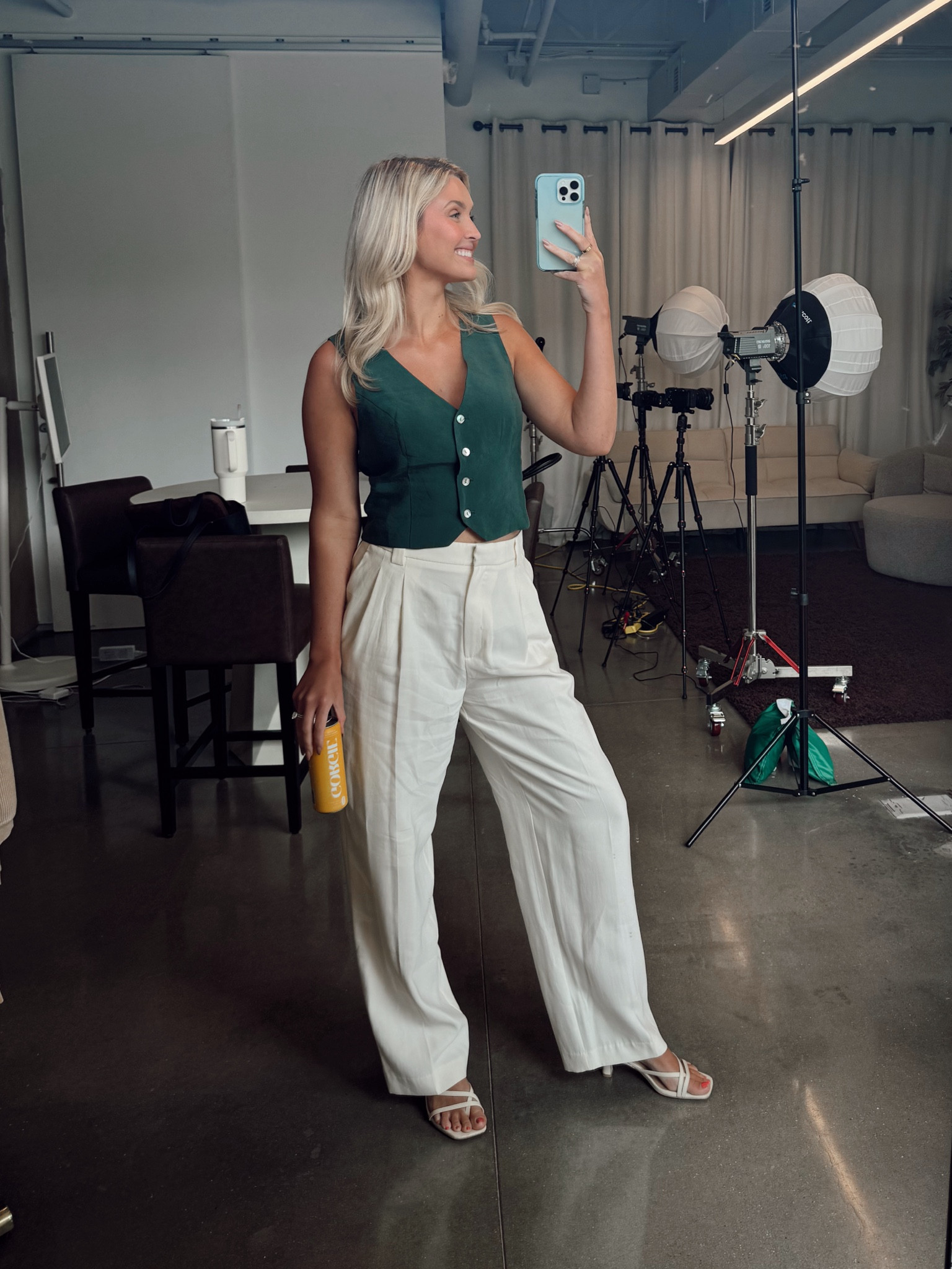 Pieces on MDW sale 

#LTKSaleAlert #LTKFindsUnder50 #LTKStyleTip