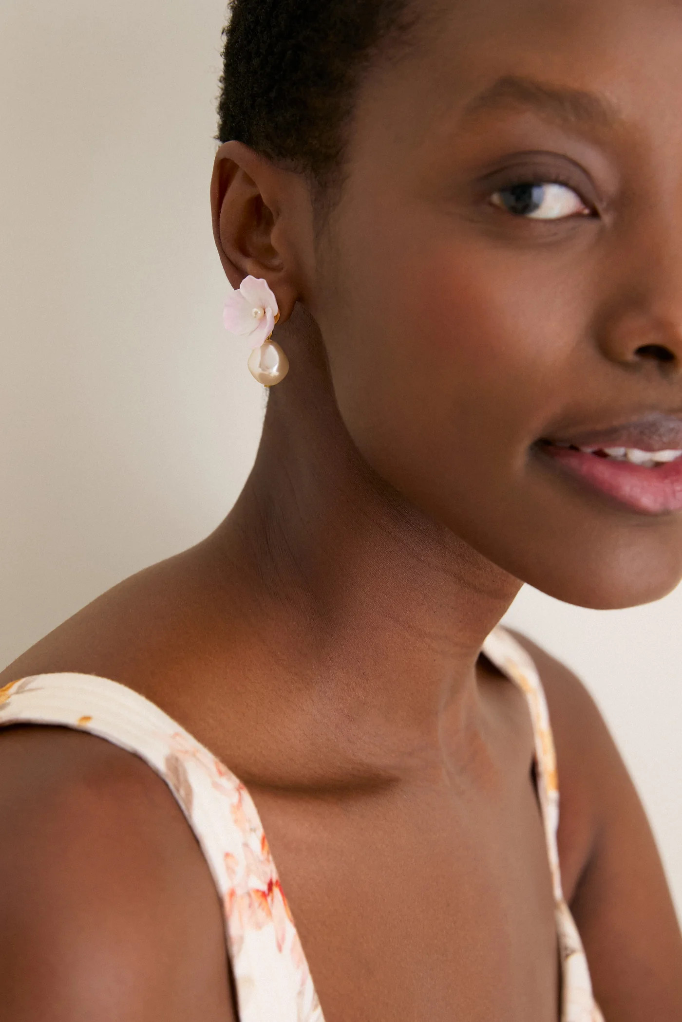 Peony Clarabel Earrings | Tuckernuck (US)