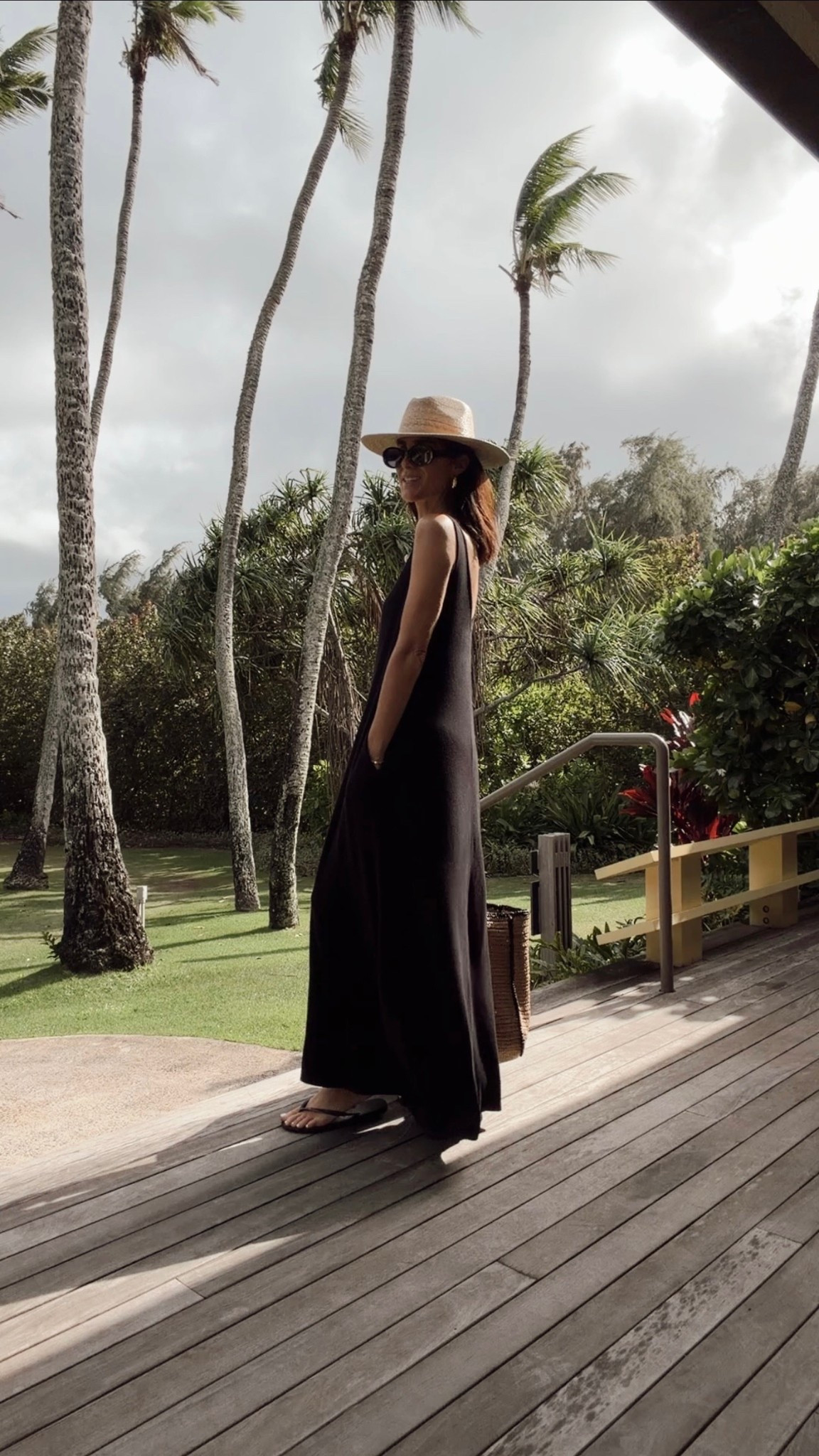 I’m just shy of 5-7” wearing the size small dress and I’m loving this tote bag from Target! #stylinbyaylin #aylin #travel #hawaii @Target 

#LTKSeasonal #LTKTravel #LTKSwim