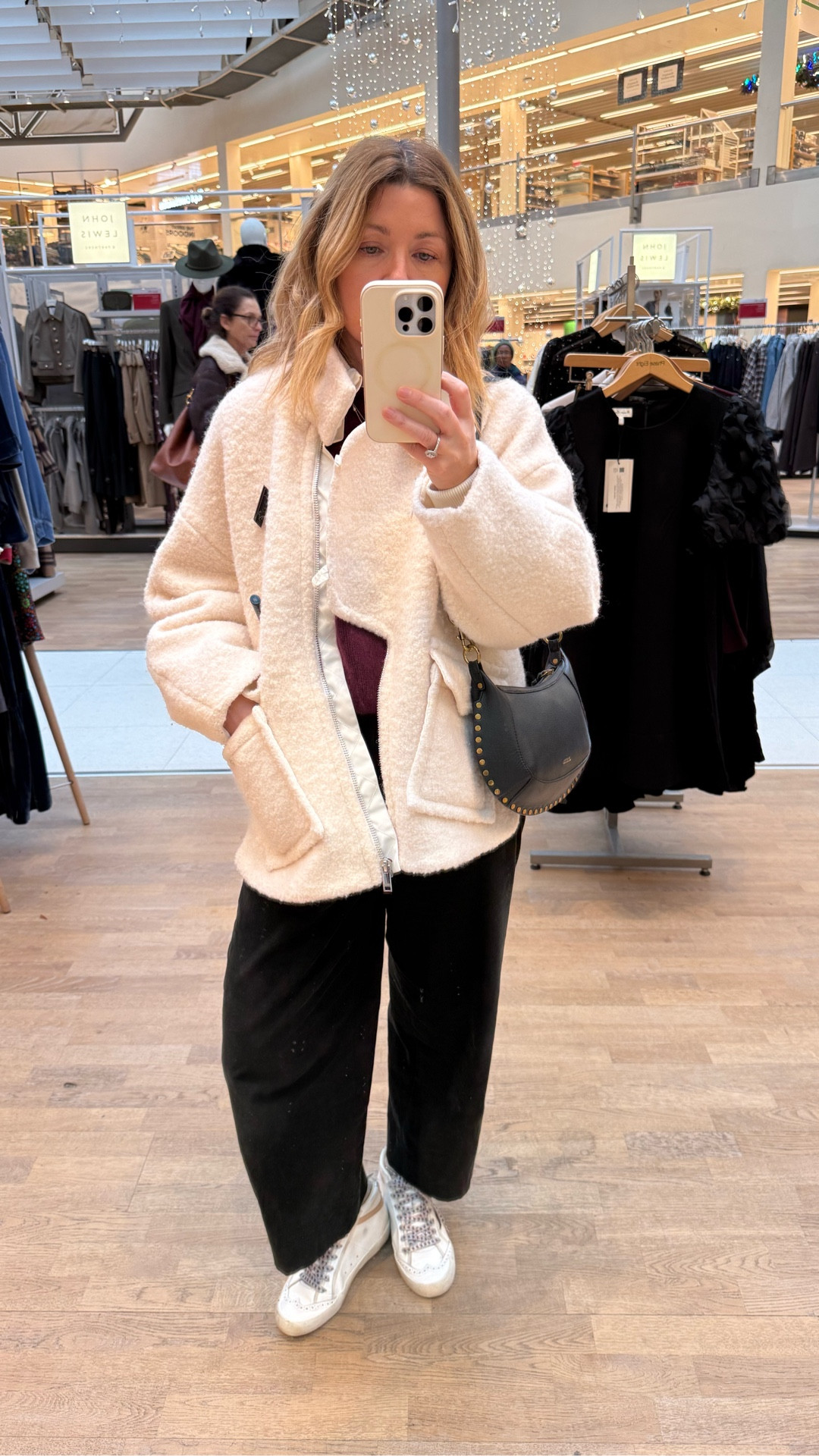 Casual everyday comfortable outfit #ootd #wintercoat coat

#LTKeurope #LTKwinter #LTKuk