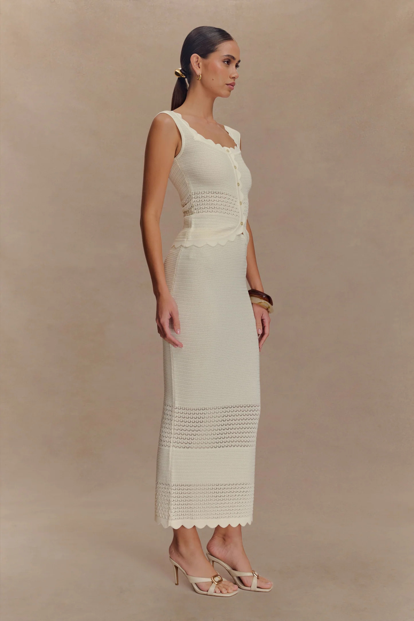 Scallop Knit Midi Skirt - Ivory | MESHKI US