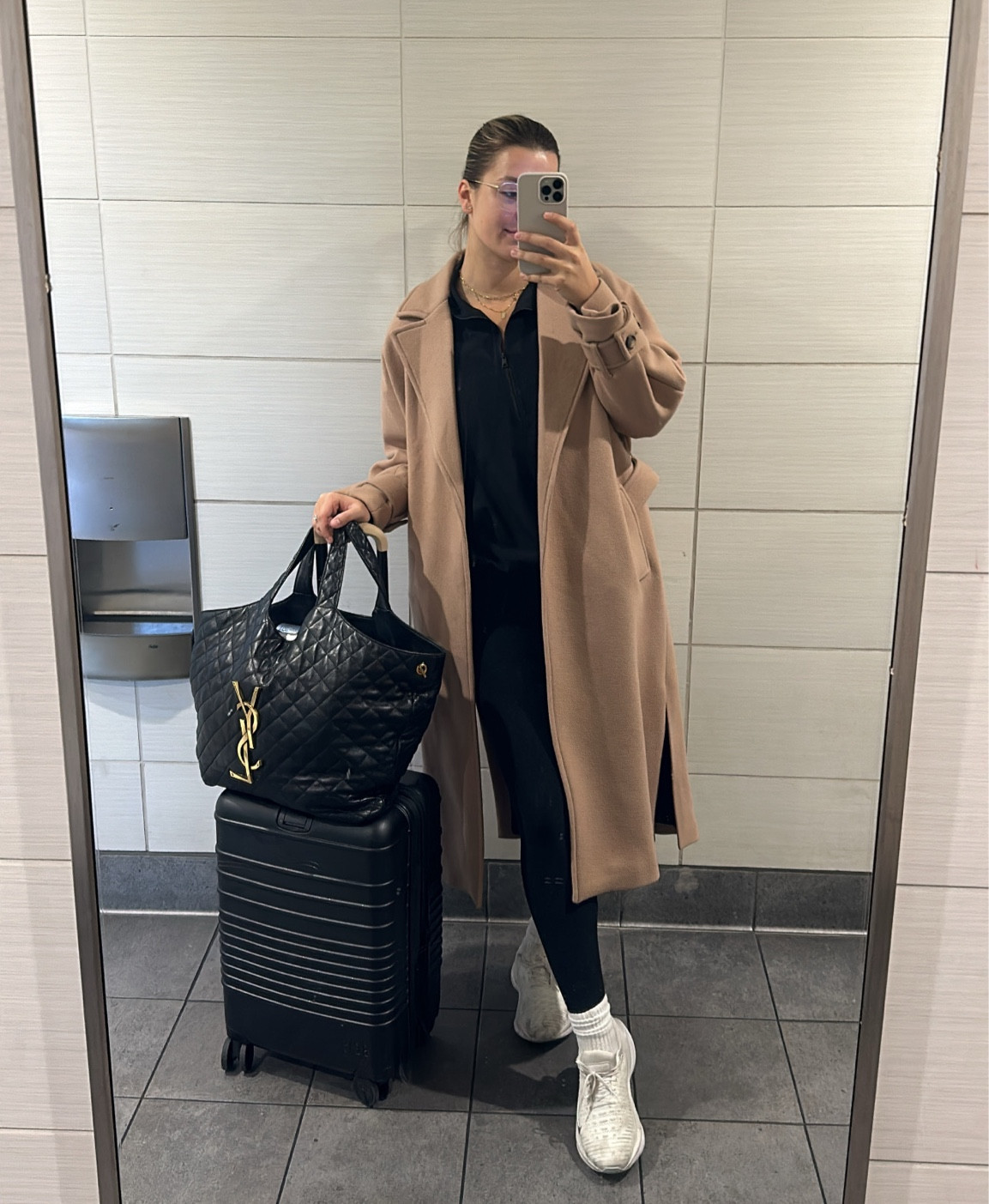 chic/cozy airport fit 🤎


#LTKtravel #LTKstyletip