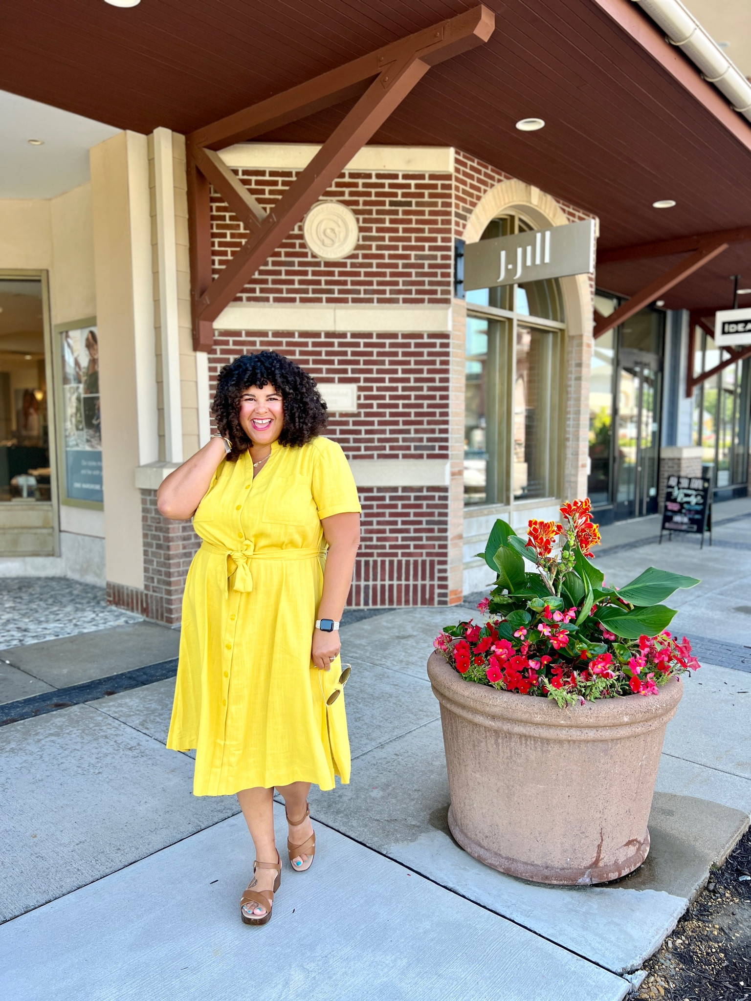 #sponsored Yellow linen button up tie waist dress. Such a pretty color and classic style. Comes in sizes XS-4X. 

#LTKOver40 #LTKMidsize #LTKSeasonal