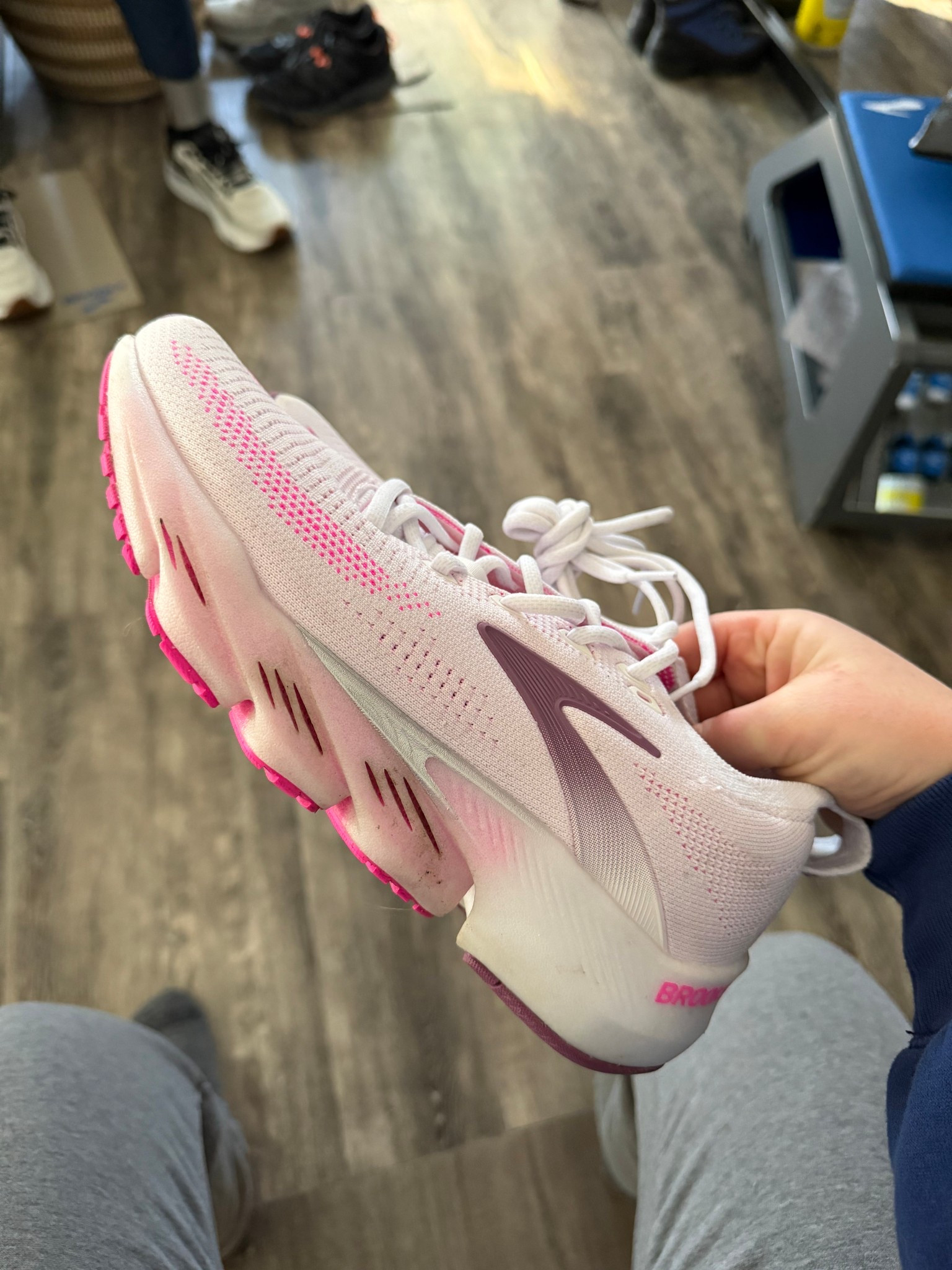 Had then pleasure of getting to demo the Brooks Glycerin Flex over the weekend! This is a brand new shoes for Brooks! Overall I liked the shoe, it was a different feel from the Glycerin I’m used to, a little bit more in tune with my foot’s movement if you will! Not as cushioned as some other shoes and it has a mesh upper which would be great when it gets warmer out! Overall I give it a 7/10 and would definitely consider a pair soon! 




#shoes #running #runner #fitness #runningshoes #brooks 

#LTKActive