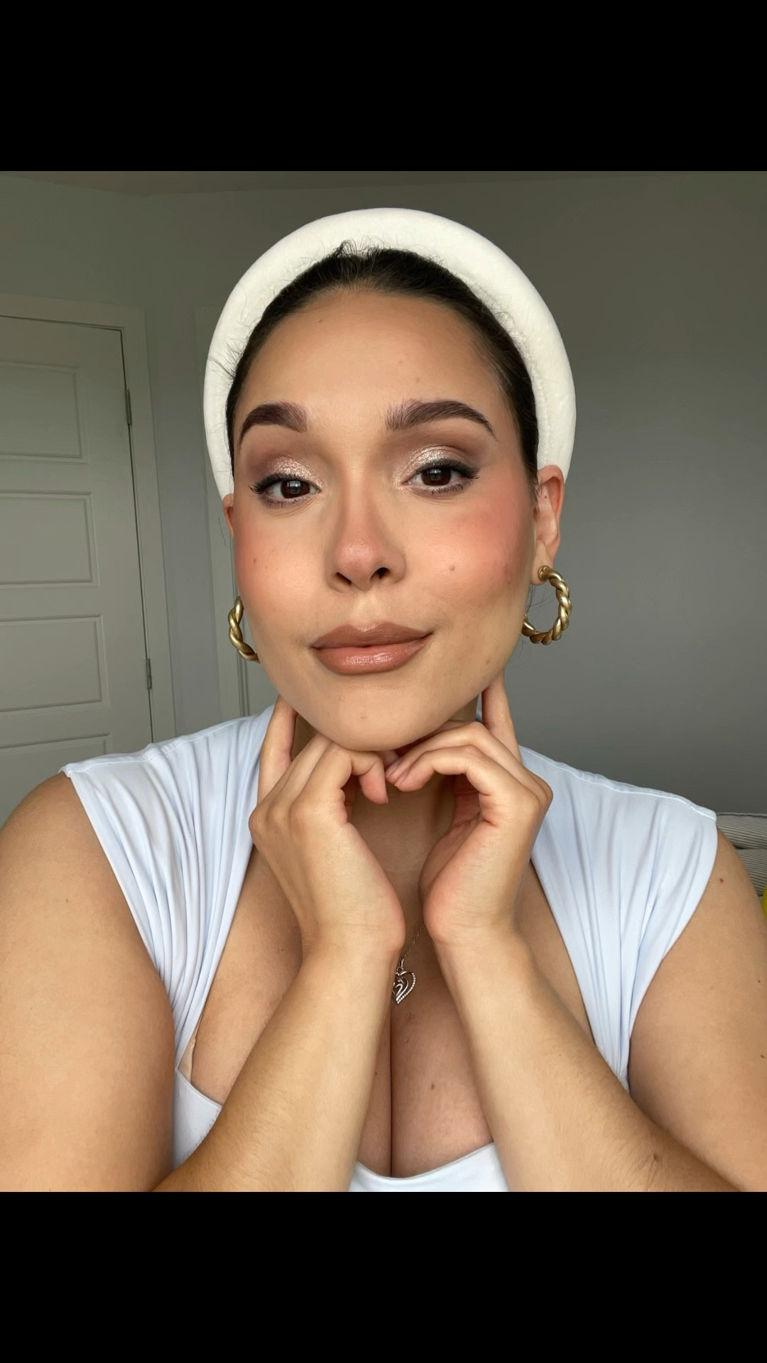 ✨🩵 Full Glam Pt.2 🩵✨ 
•
•
🩵 Easy Bake Blurring Loose Baking & Setting Powder in Cherry Blossom 🌸 by @huda @hudabeauty #hudabeauty #settingpowder 
🩵 SurrealSkin Talc-Free Soft Blur Setting Powder in Neutral Light by @makeupbymario #makeupbymario #talcfreepowder 
🩵 Velveteen Queen Powder Bronzer in Pass the crown by @elaluz @camilacoelho #elaluz #camilacoelho #powderbronzer 
🩵 Blush in Madrid by @girlactik #girlactik #blush #powderblush #grwm #grwmmakeup #fy 

#LTKsummer #LTKbeauty #LTKcanada