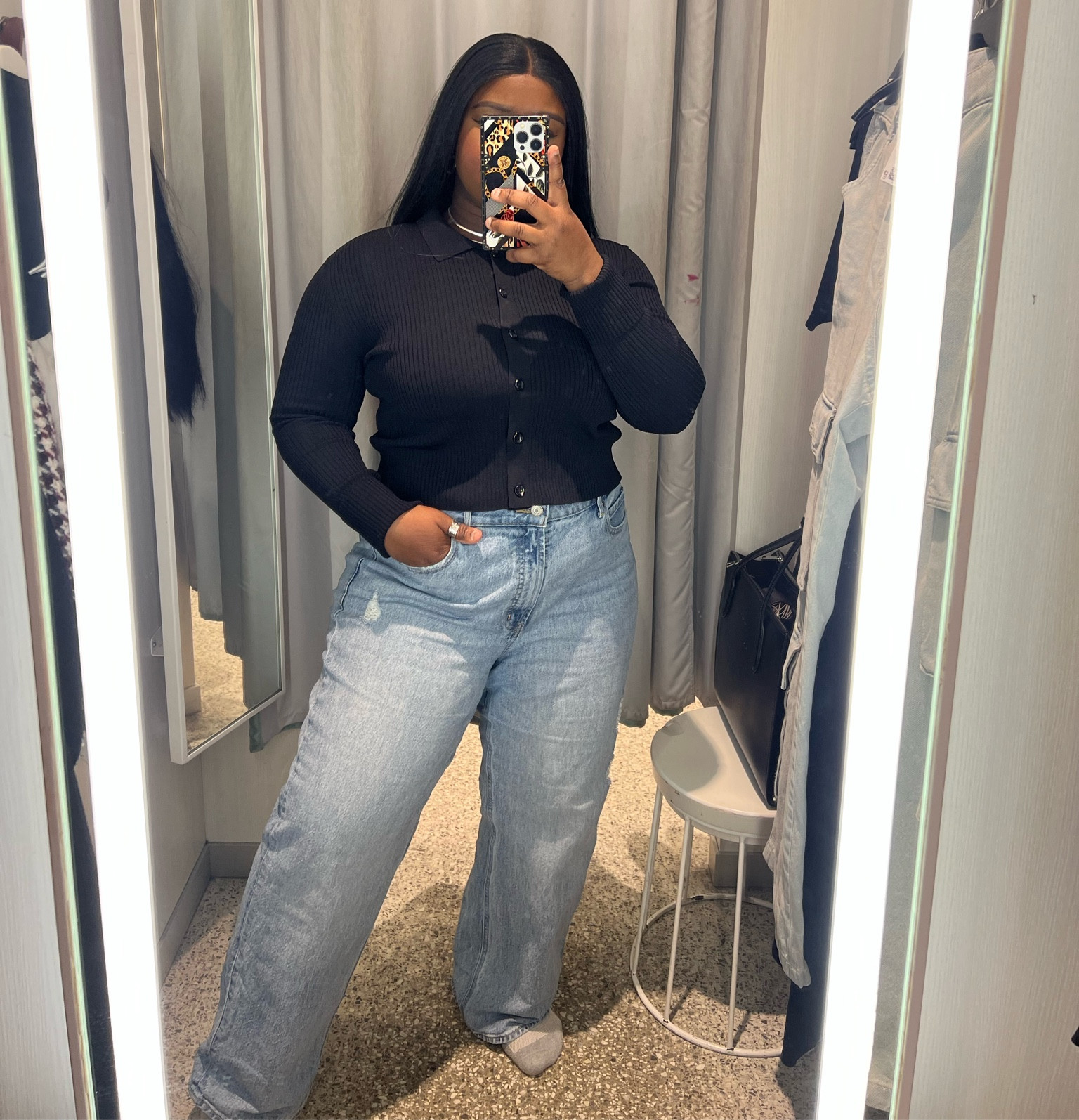 casual spring outfit idea
cardigan 
wide leg jeans 

#LTKstyletip #LTKSeasonal #LTKmidsize