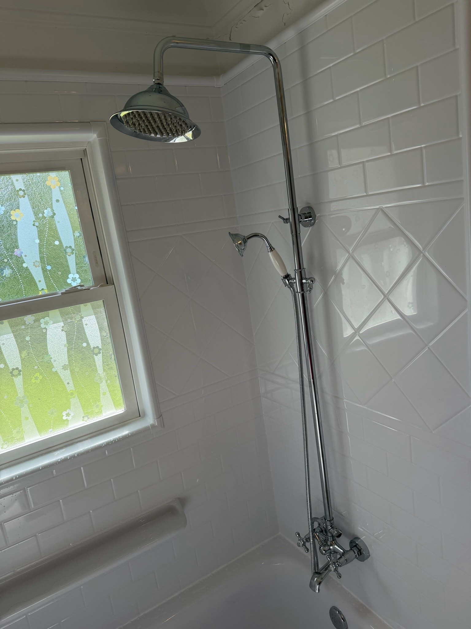 Beautiful shower/tub fixture

#LTKHome