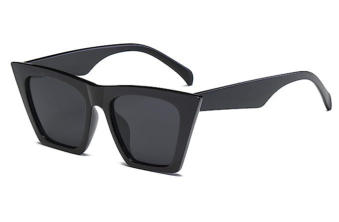 Karsaer Vintage Cat Eye Sunglasses Women Luxury 90's Cateye Sunglasses K73 | Amazon (US)