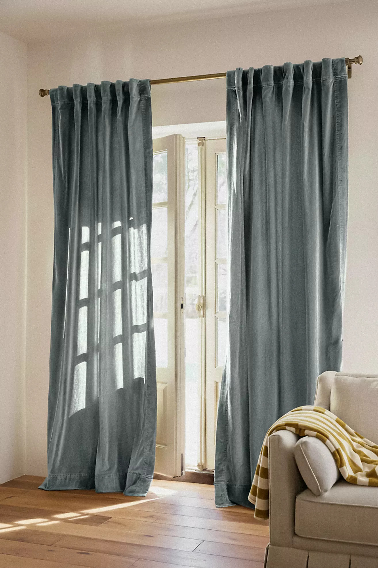 Trova Washed Velvet Curtain | Anthropologie (US)