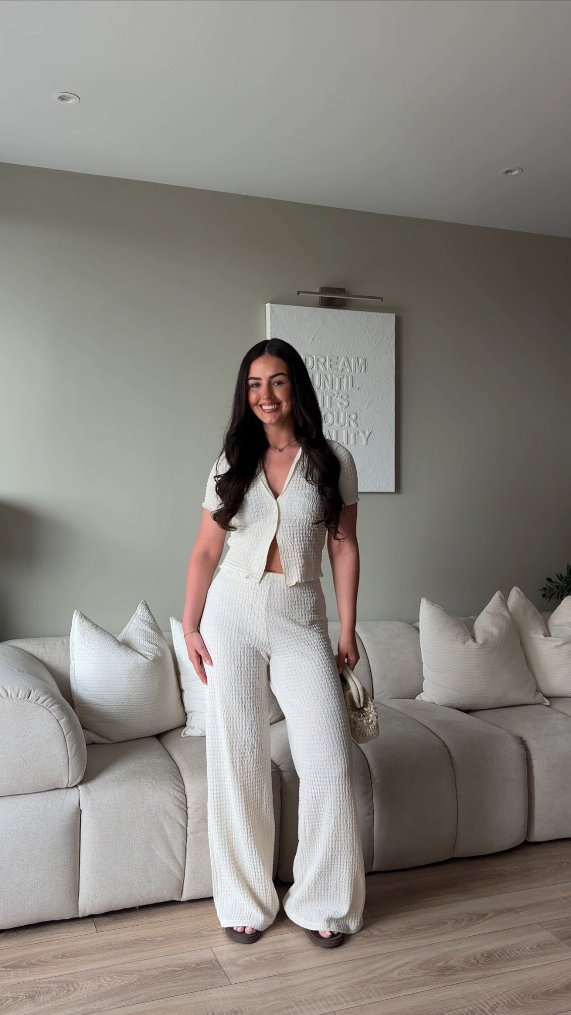 I wear a size S in the top & M in the trousers 🤍

Zara co-ord, zara new in, Zara haul, airport outfit, summer co-ord, city break outfits 

#LTKuk #LTKsummer #LTKspring