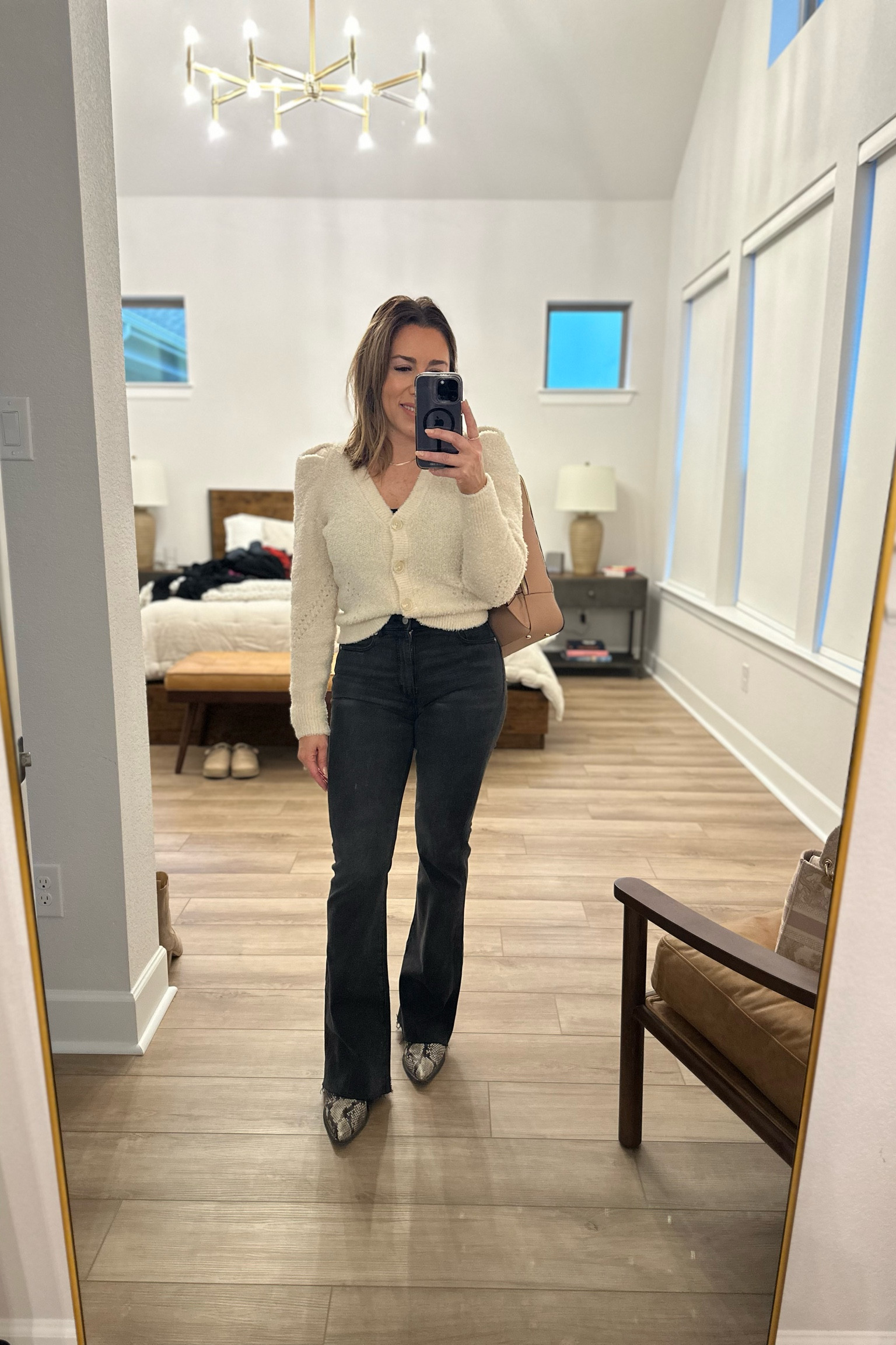 The jeans you need! 🖤

#LTKstyletip #LTKsalealert #LTKworkwear